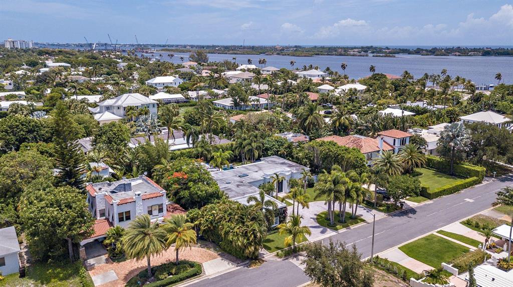 ELLAMAR - Residential