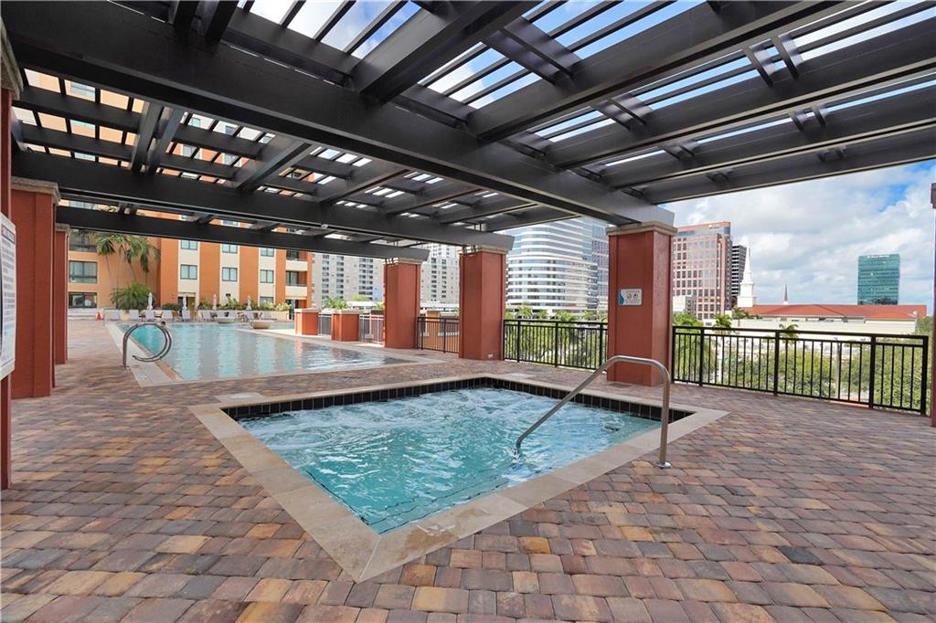 The Waverly at Las Olas - Residential