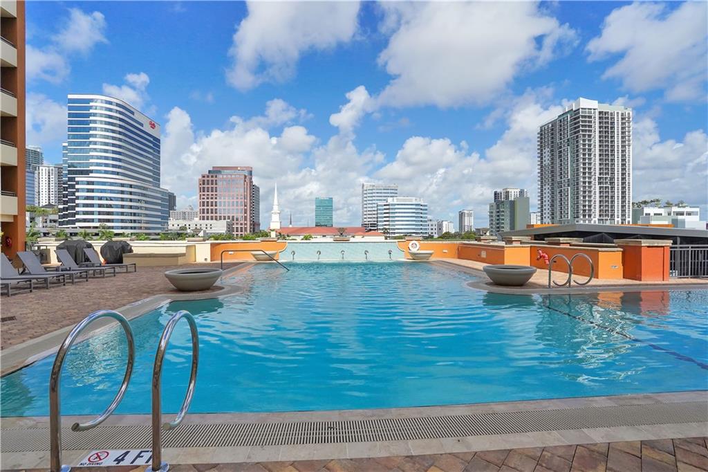 The Waverly at Las Olas - Residential