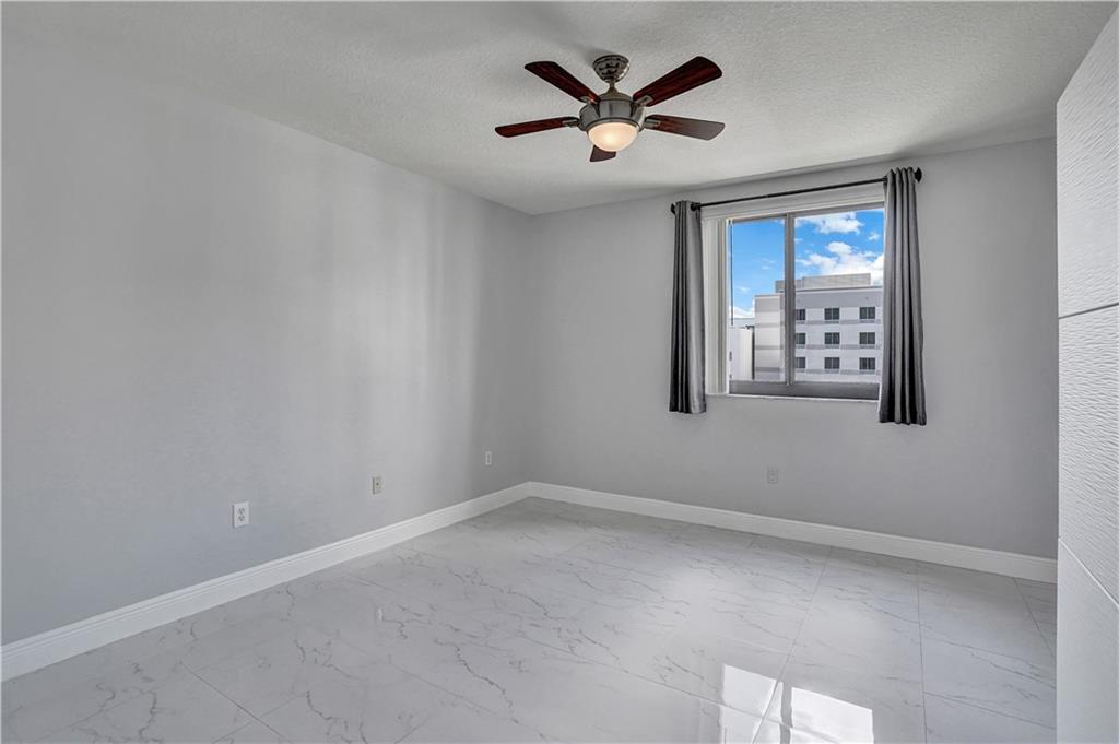 The Waverly at Las Olas - Residential