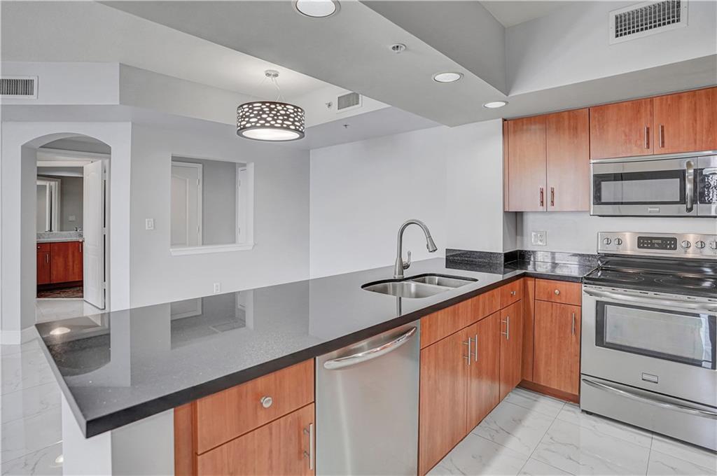 The Waverly at Las Olas - Residential