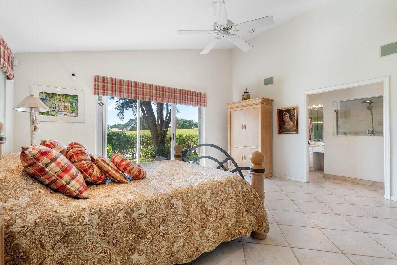 LAKERIDGE GREENS AT PIPERS GLEN - Residential