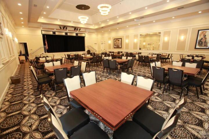 LAKERIDGE GREENS AT PIPERS GLEN - Residential