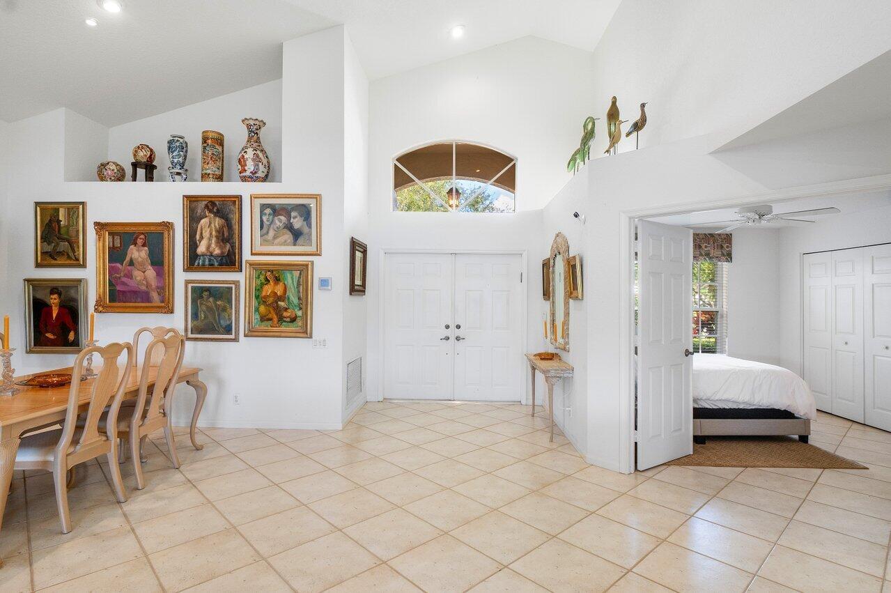 LAKERIDGE GREENS AT PIPERS GLEN - Residential