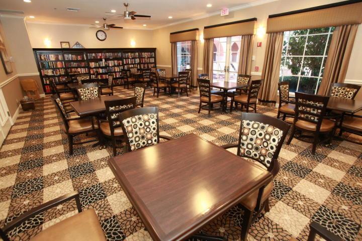 LAKERIDGE GREENS AT PIPERS GLEN - Residential