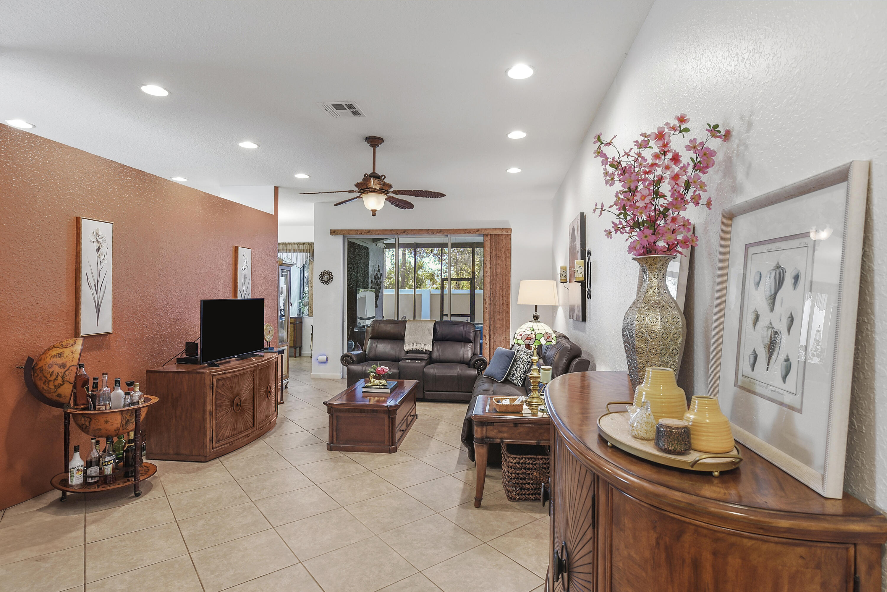 THIRD REPLAT OF PORTOFINO ISLES - Residential