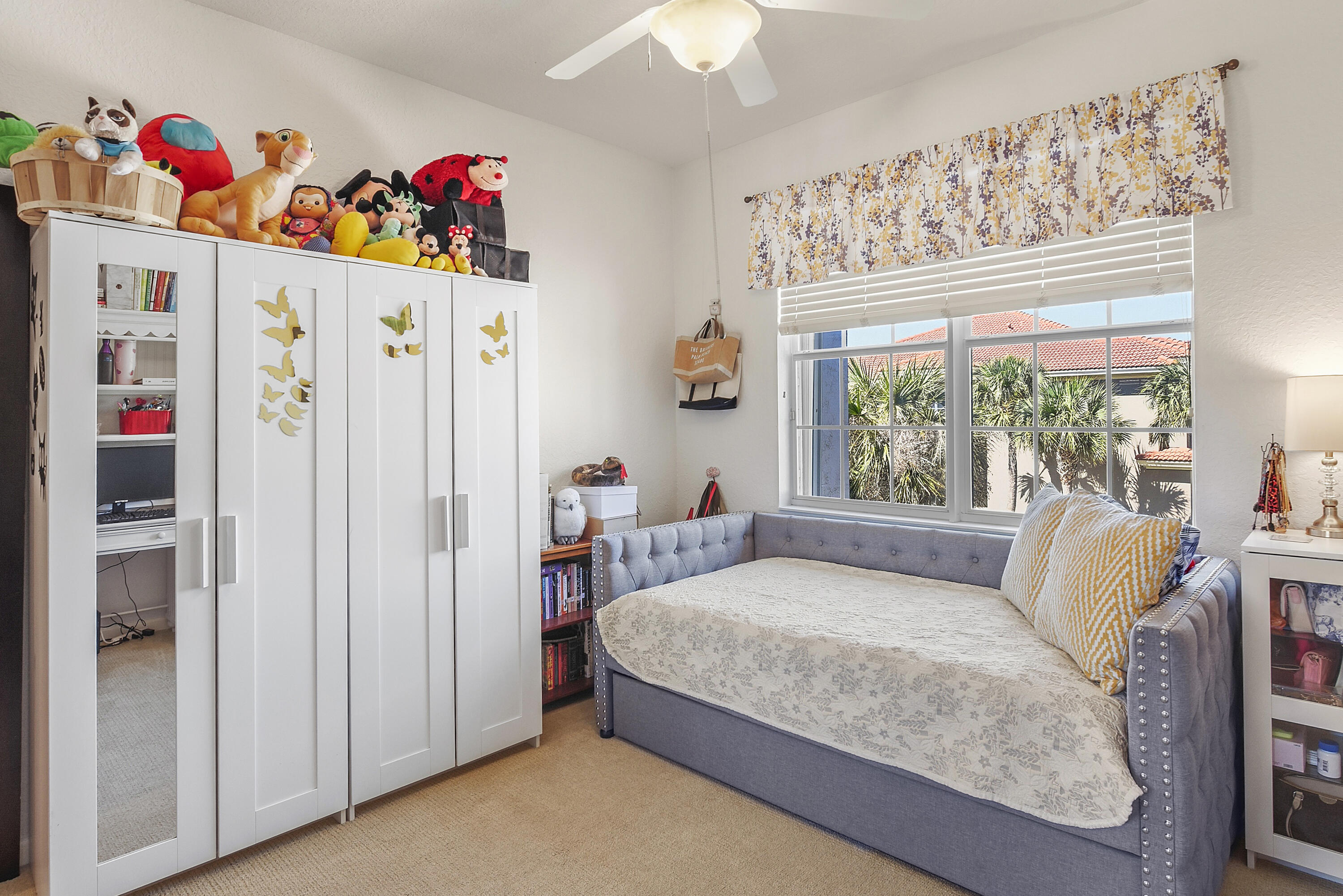 THIRD REPLAT OF PORTOFINO ISLES - Residential