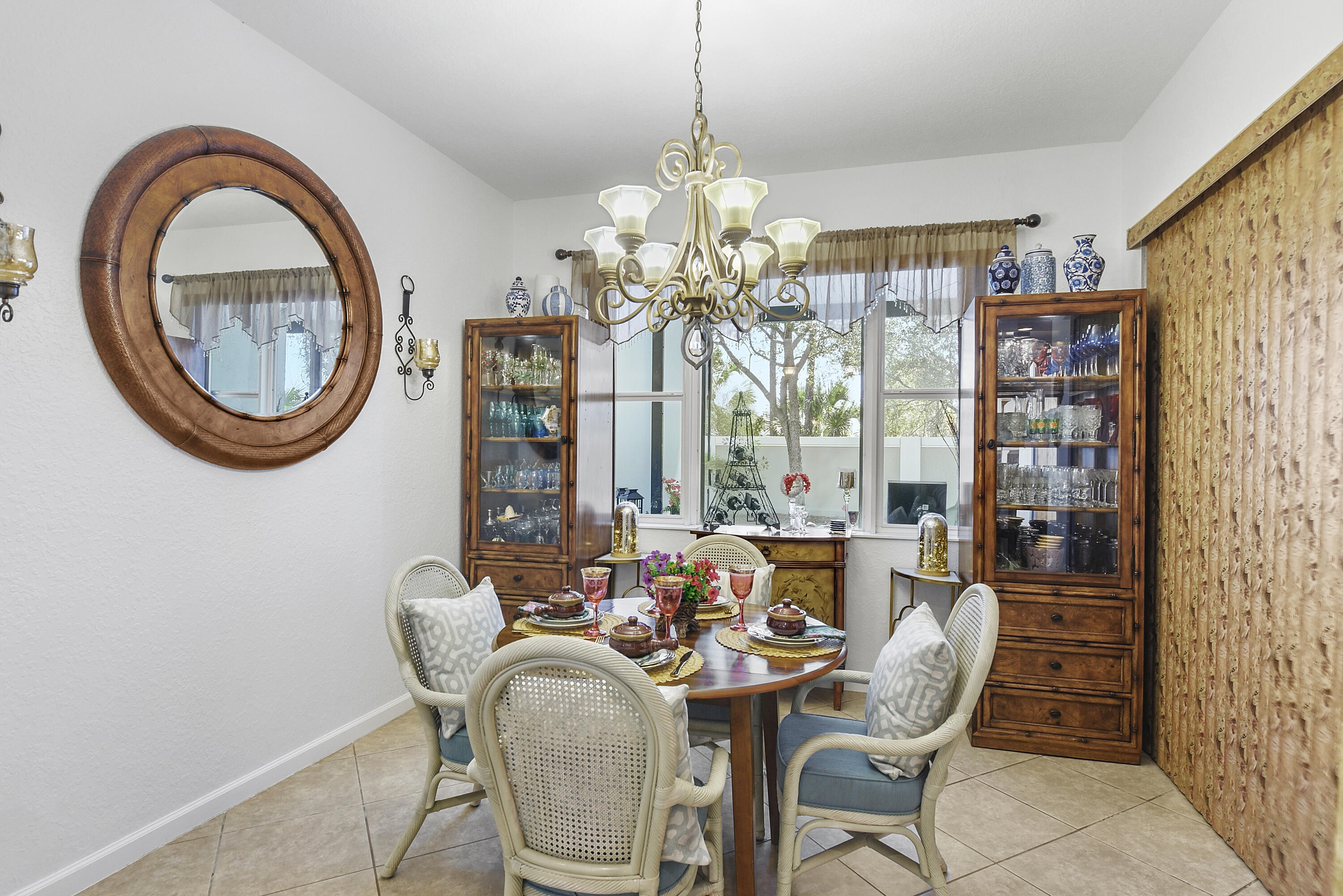 THIRD REPLAT OF PORTOFINO ISLES - Residential