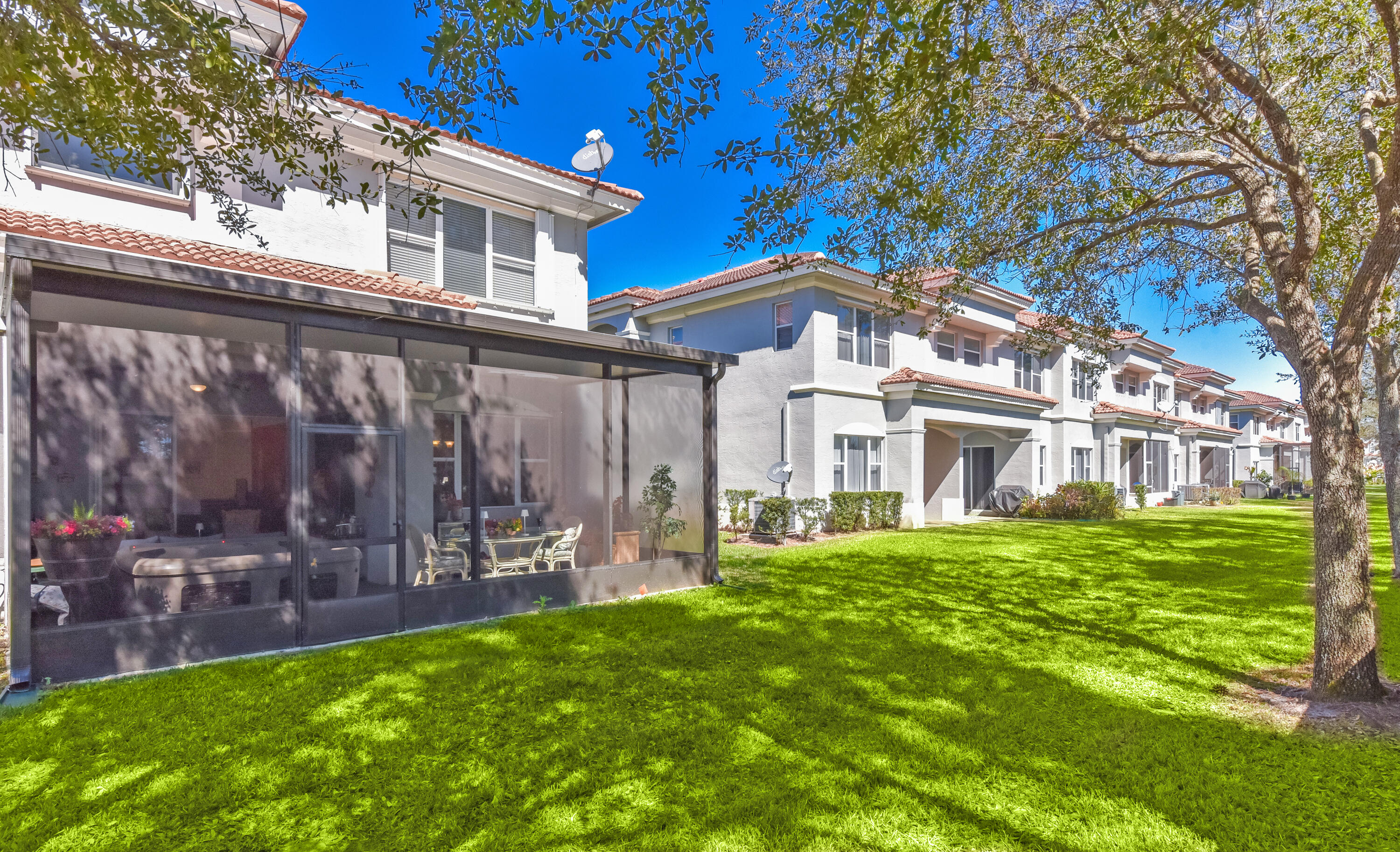 THIRD REPLAT OF PORTOFINO ISLES - Residential