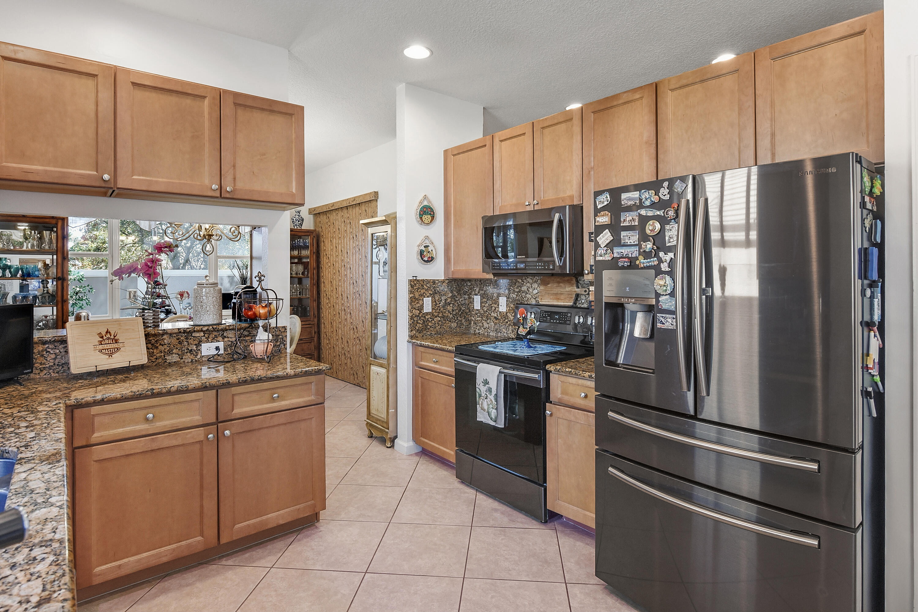 THIRD REPLAT OF PORTOFINO ISLES - Residential