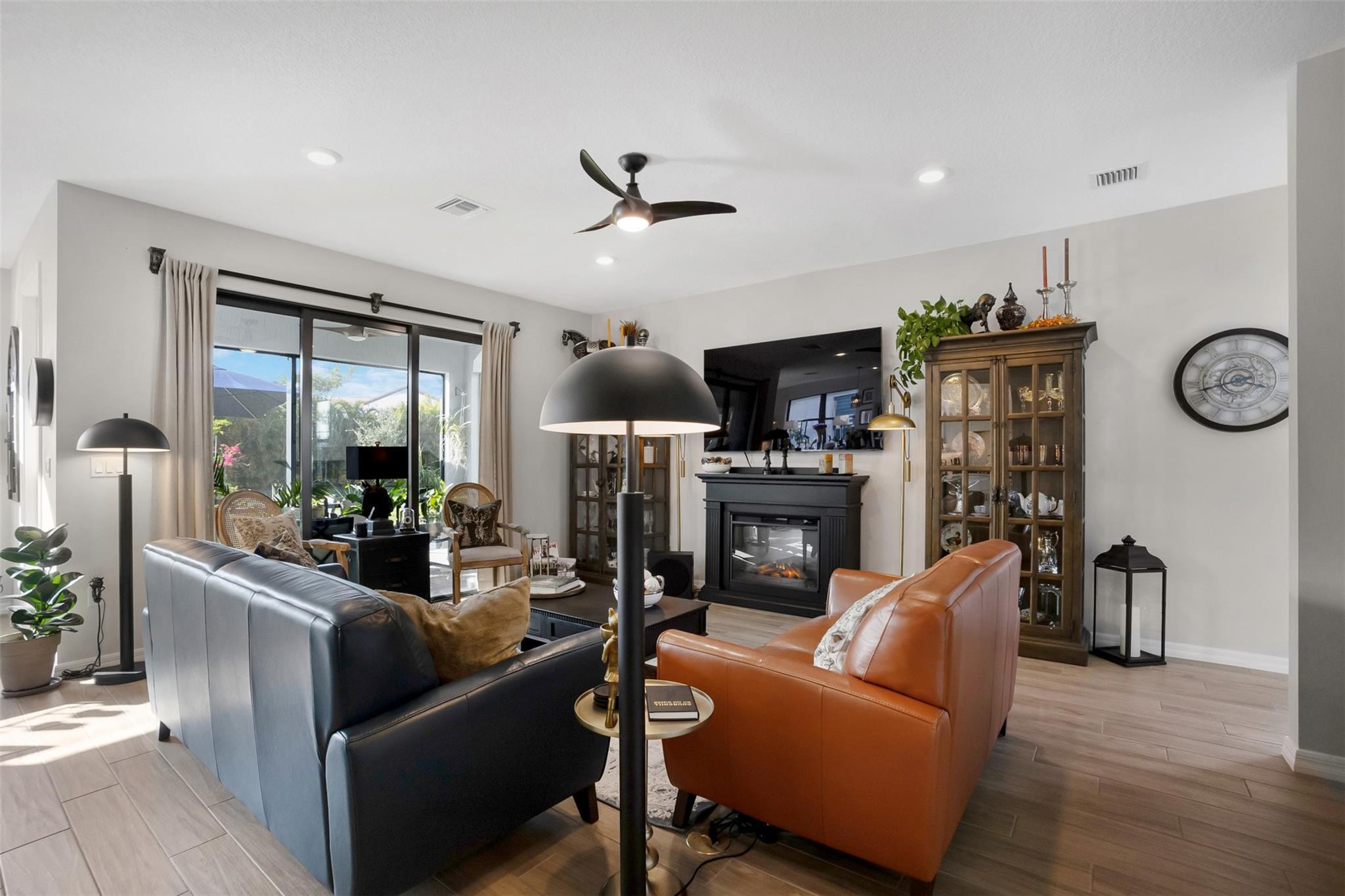 Oak Tree Prop Redev - Residential