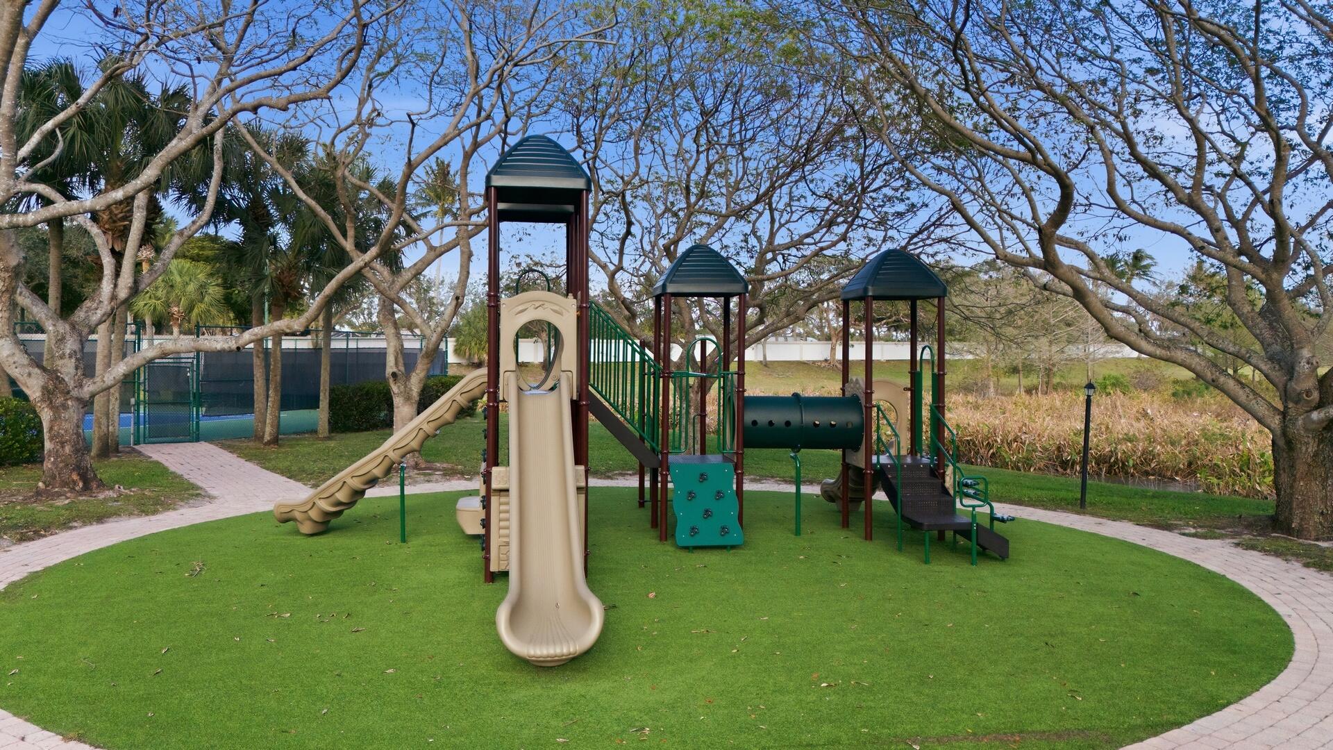 Isola Bella Estates - Residential