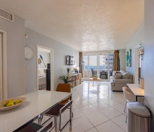 4040 Galt Ocean Dr 810