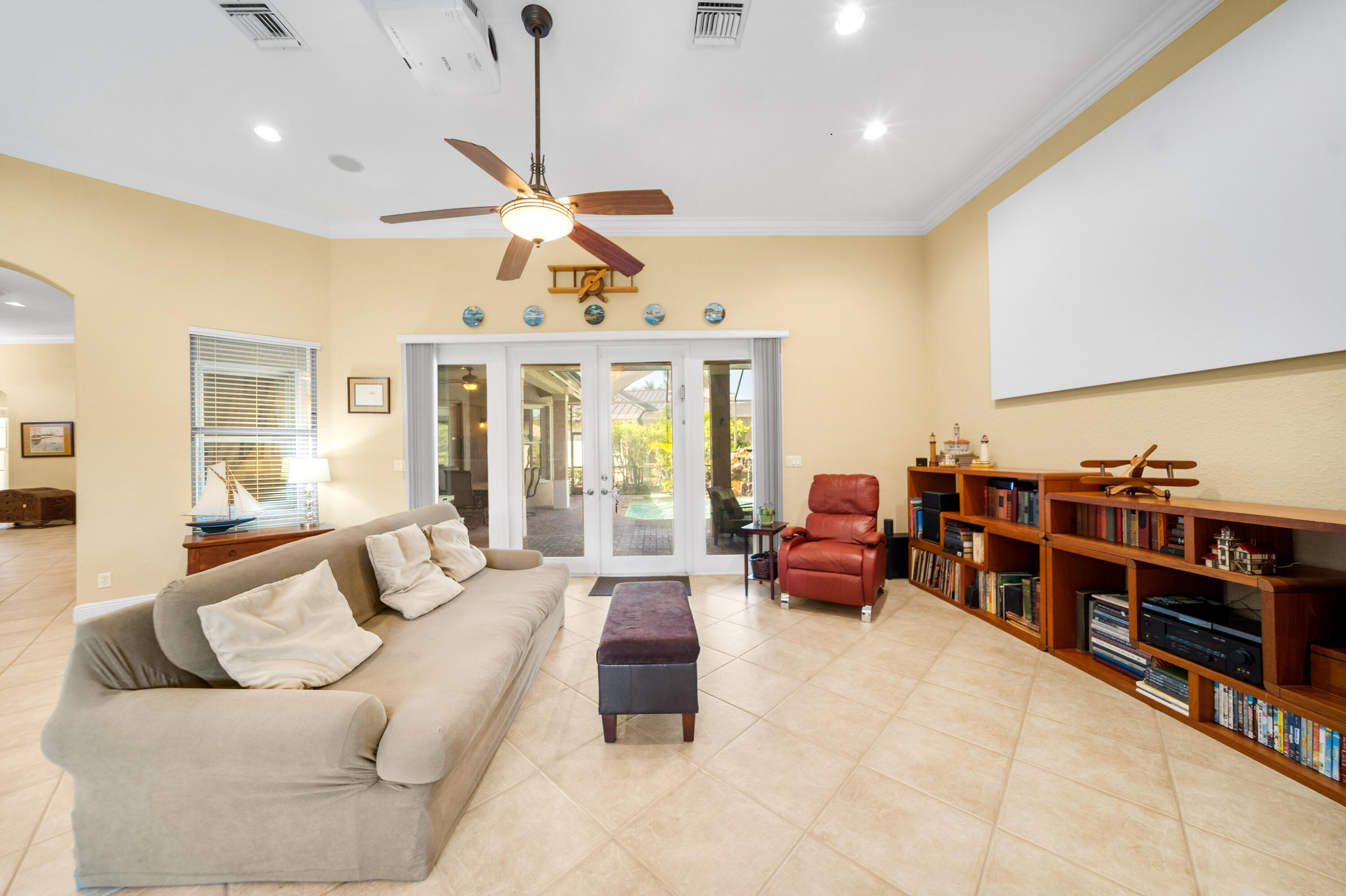 10865 NW 66th Court