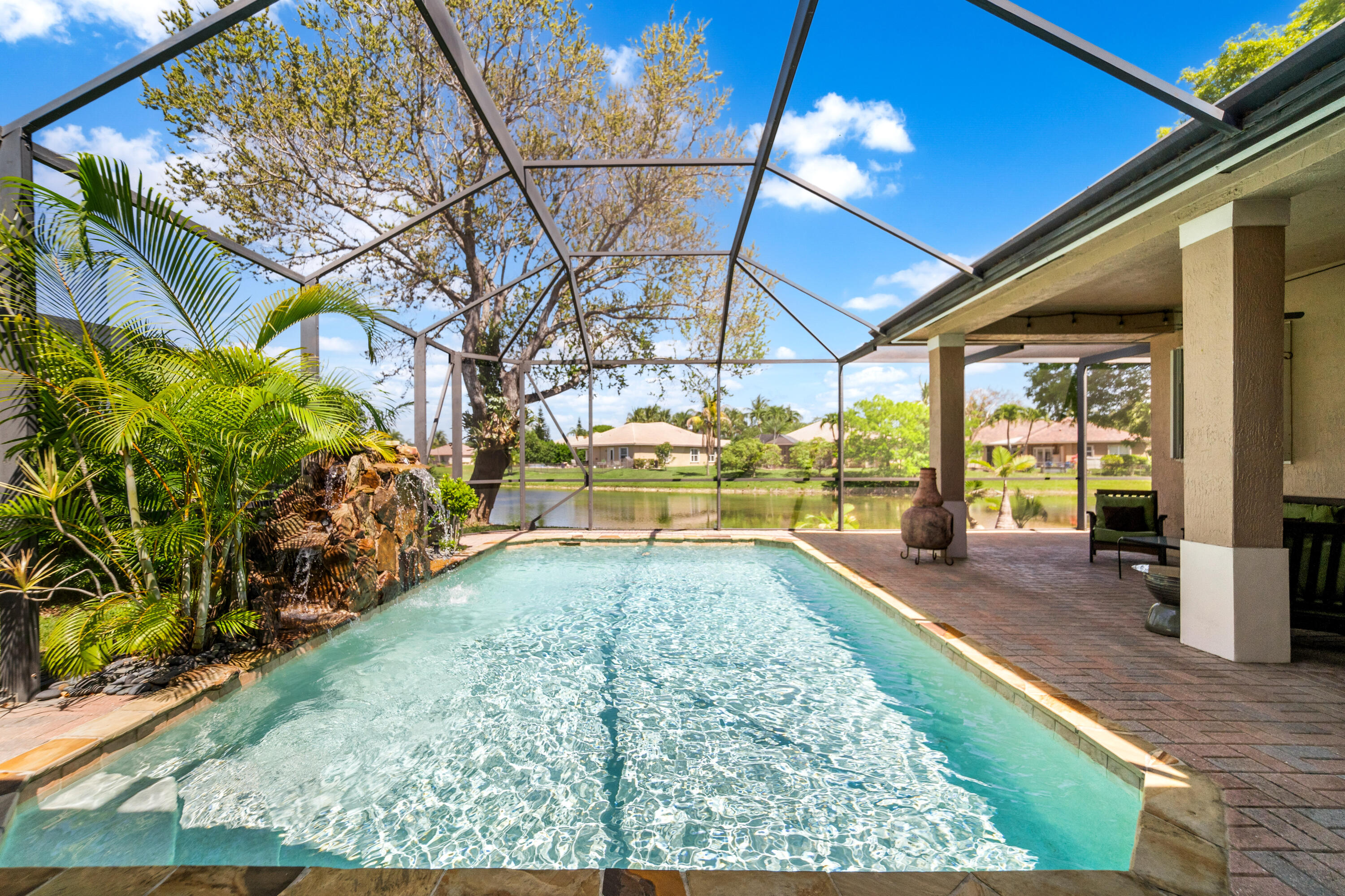 PARKLAND ISLES - Residential