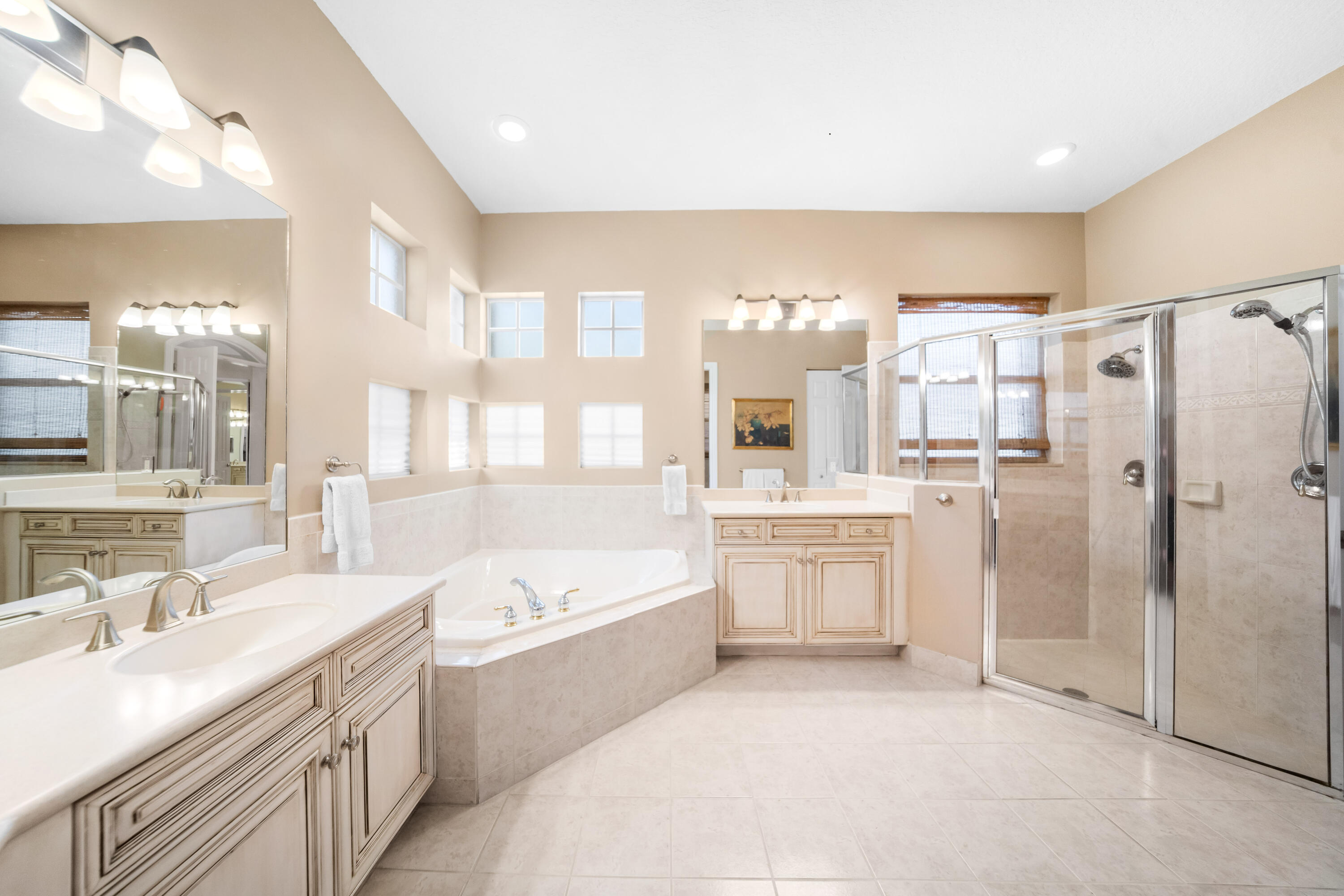 PARKLAND ISLES - Residential