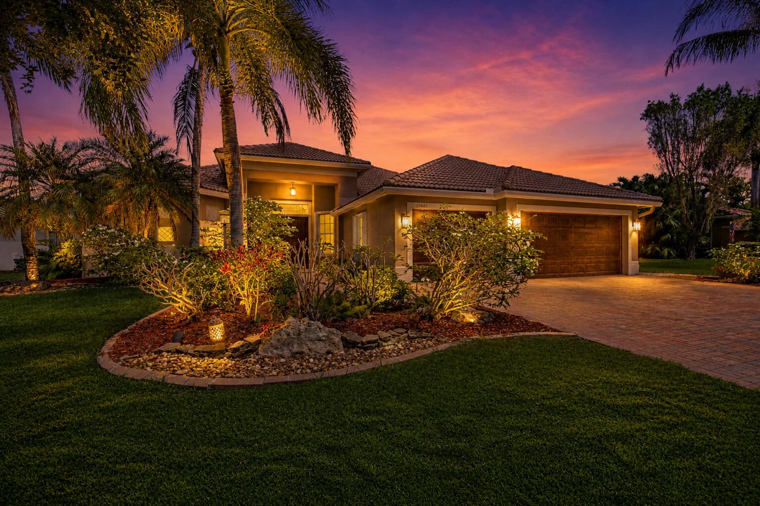 PARKLAND ISLES - Residential
