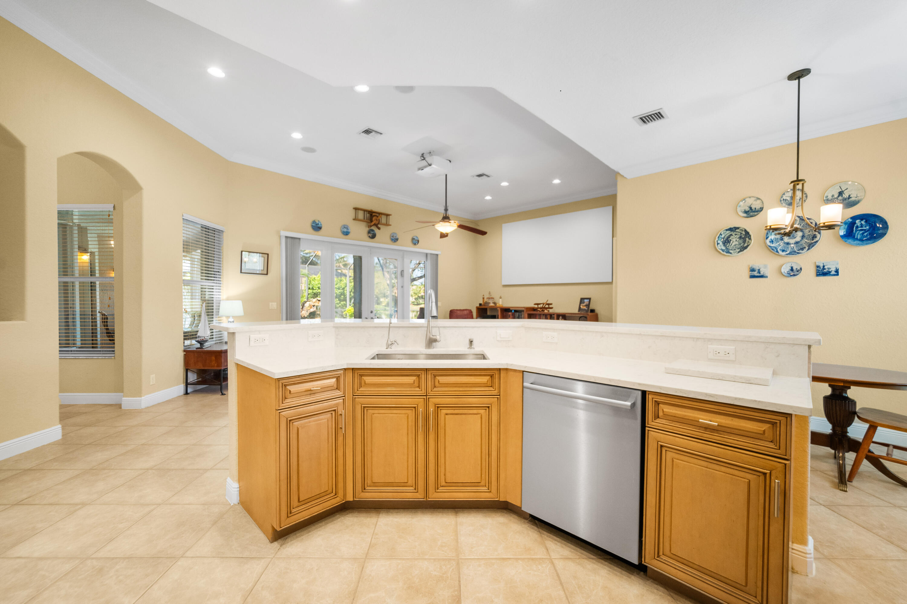 PARKLAND ISLES - Residential