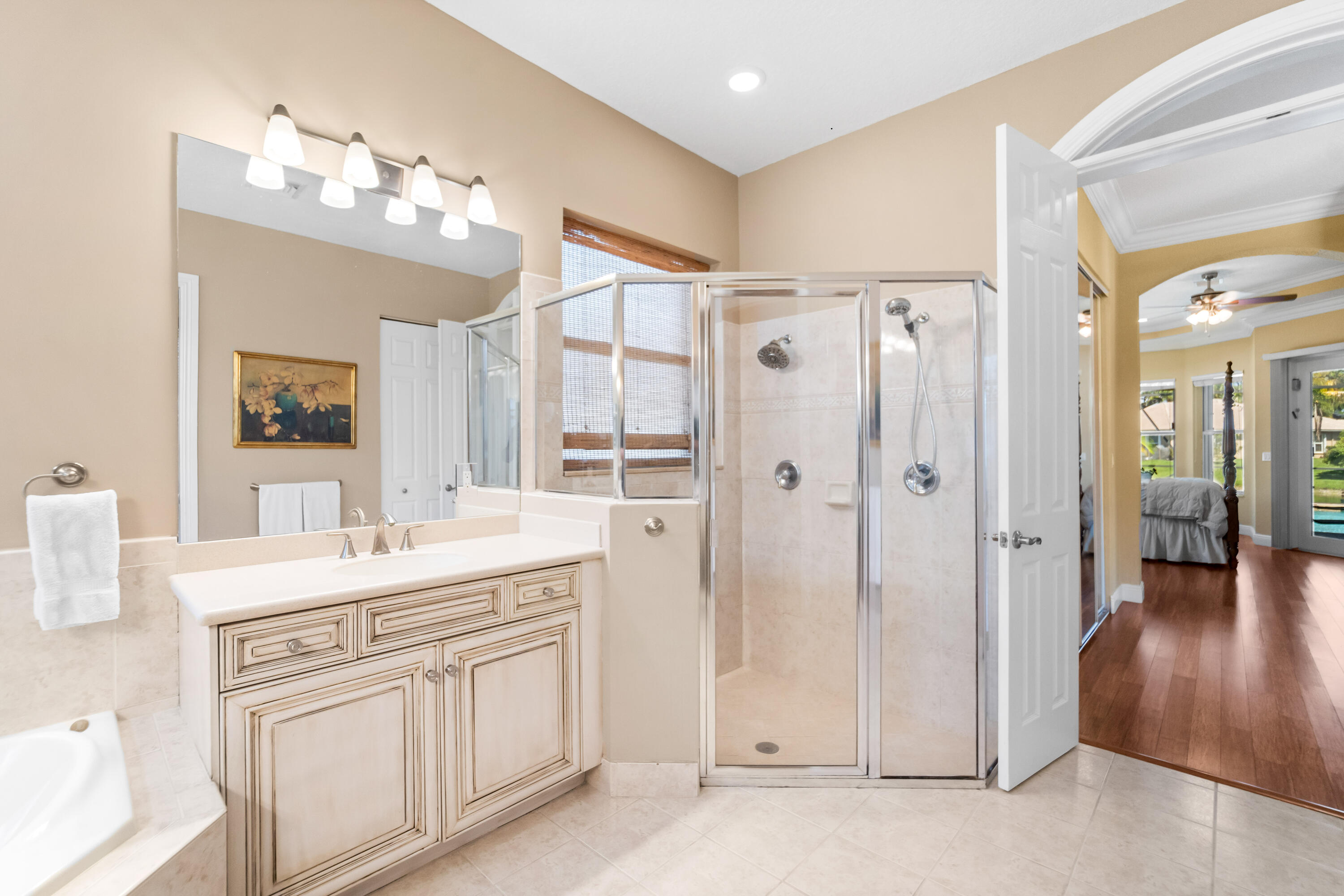 PARKLAND ISLES - Residential