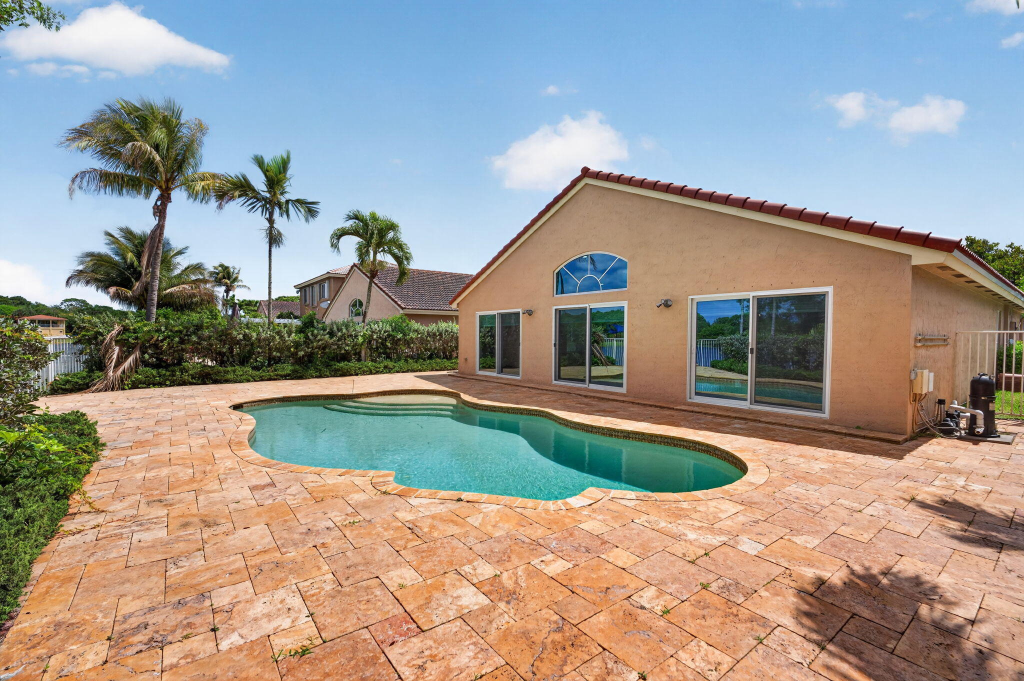 BANYAN TRAILS - Residential