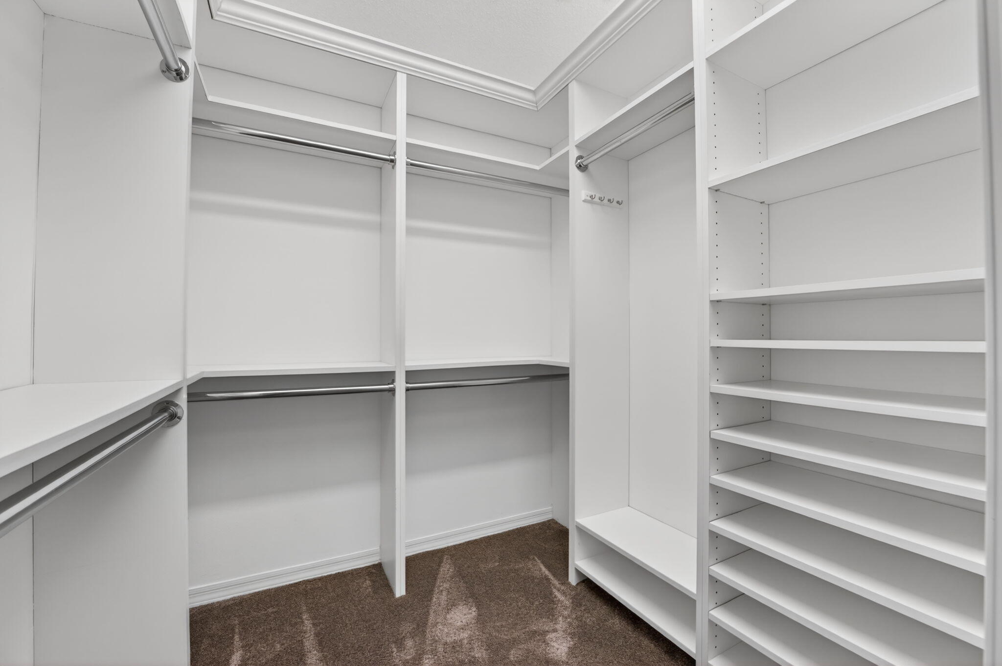 BANYAN TRAILS - Residential