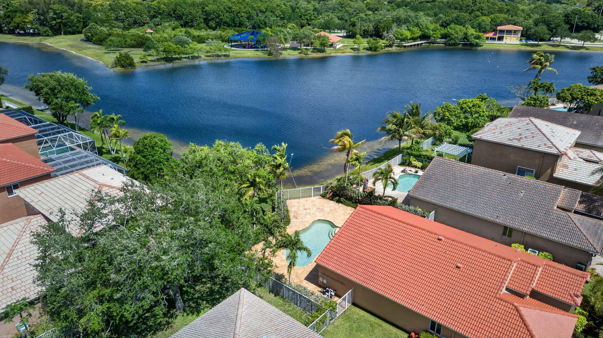 BANYAN TRAILS - Residential