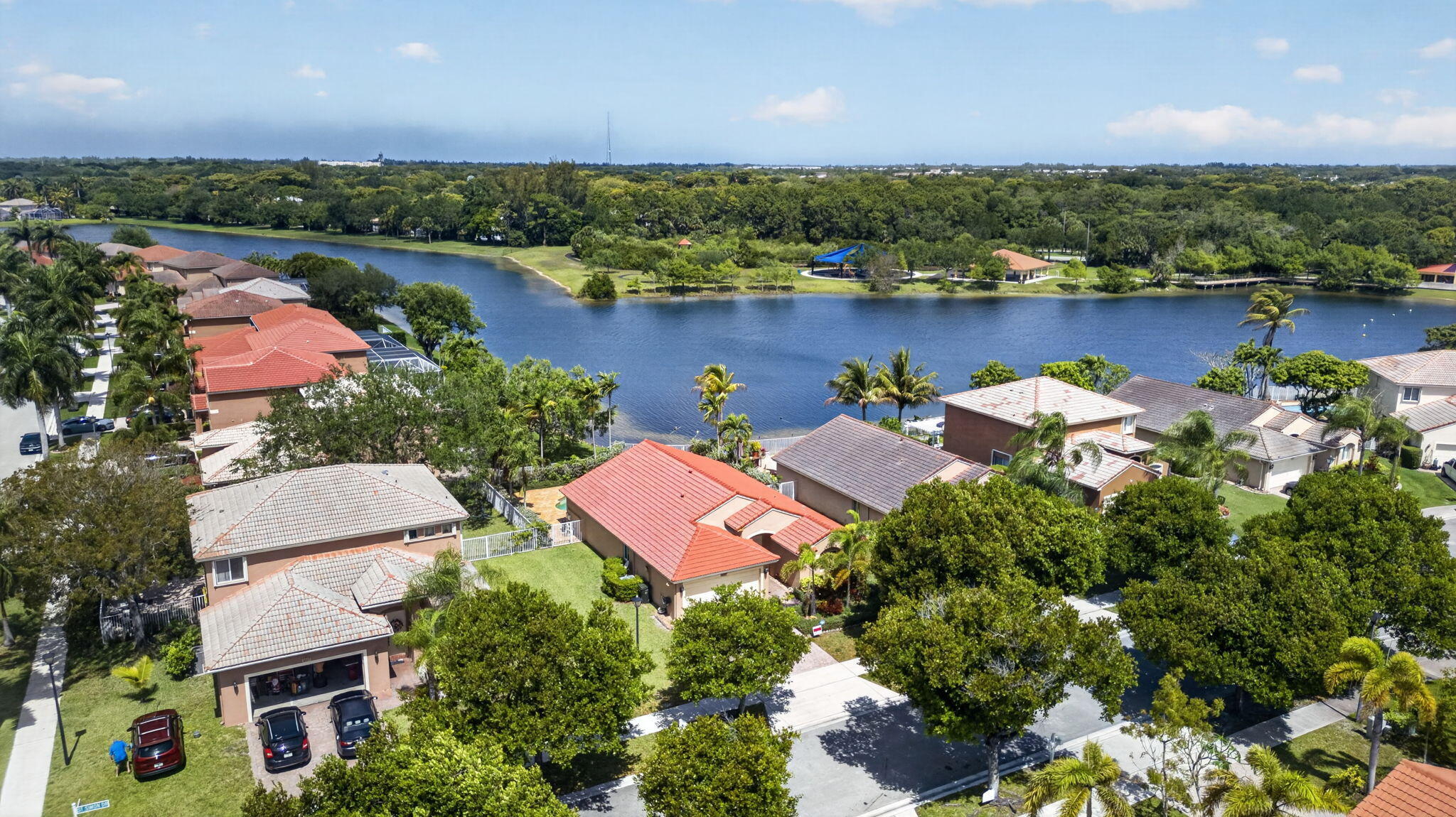 BANYAN TRAILS - Residential