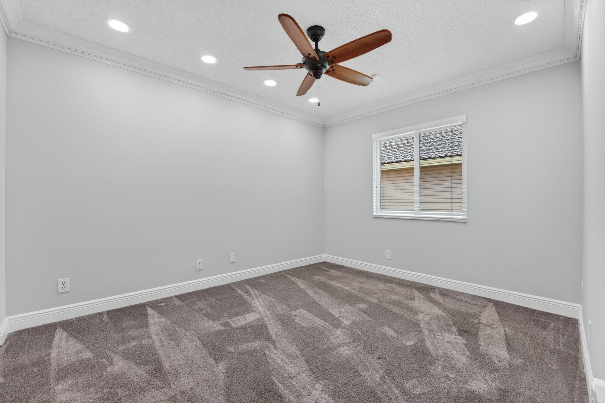 BANYAN TRAILS - Residential