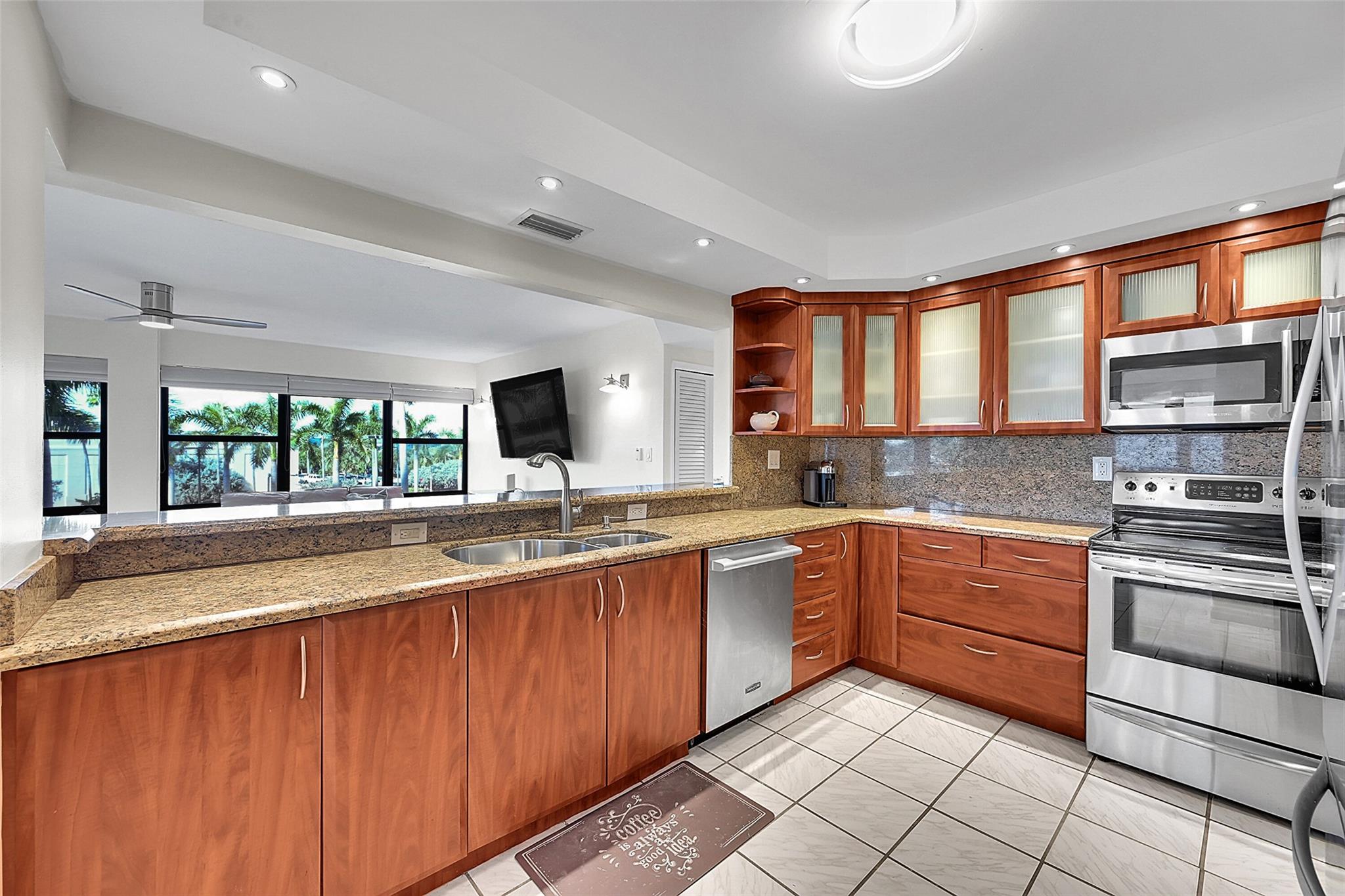 Galt Ocean Club - Residential Lease