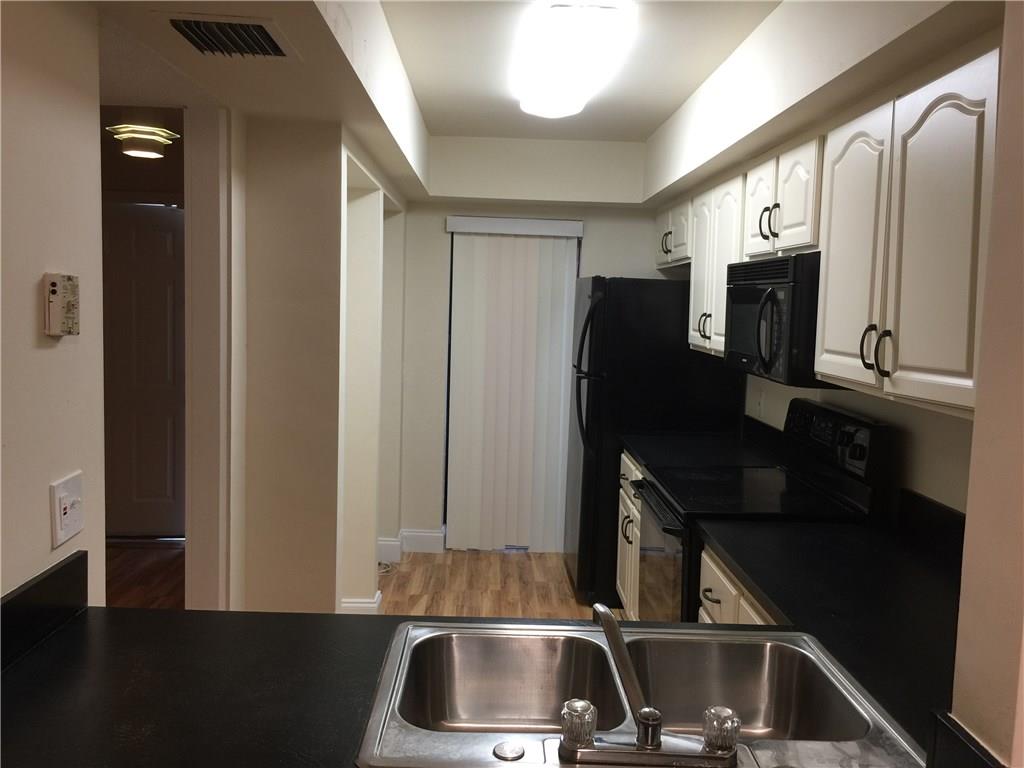 Townhouses Of Coral Spgs - Residential Lease