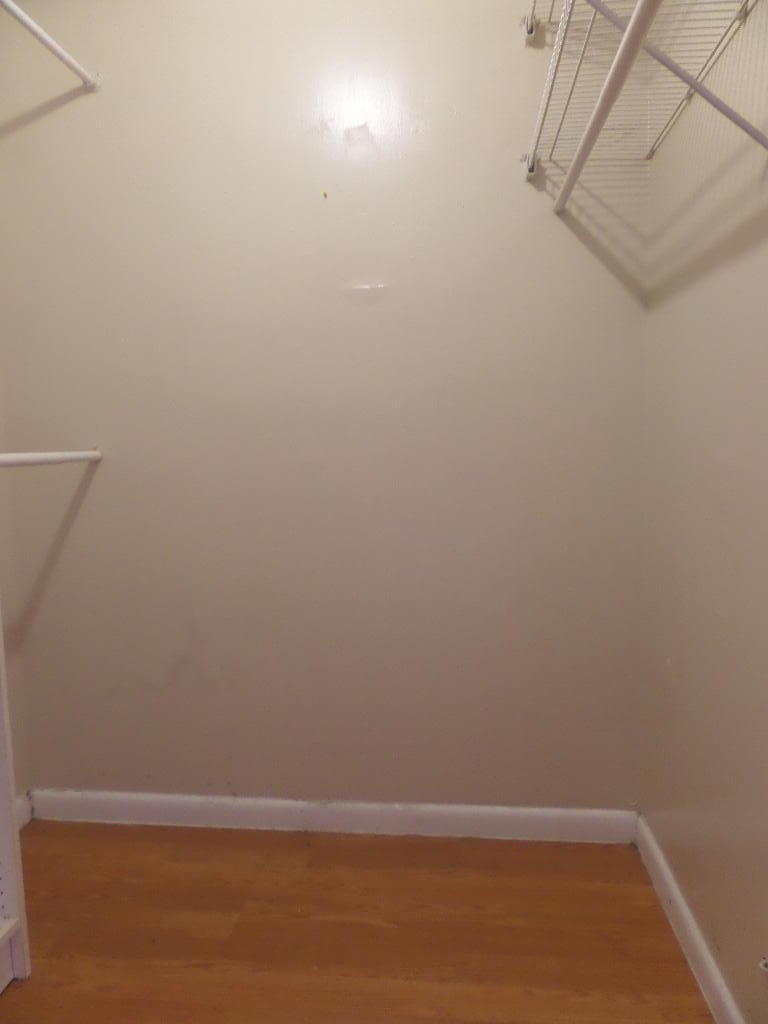 PARKWAY VILLAGE - Residential Lease