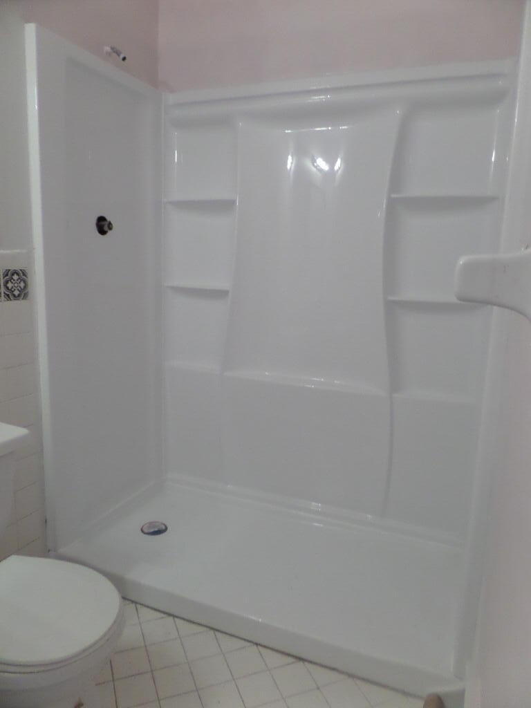 PARKWAY VILLAGE - Residential Lease