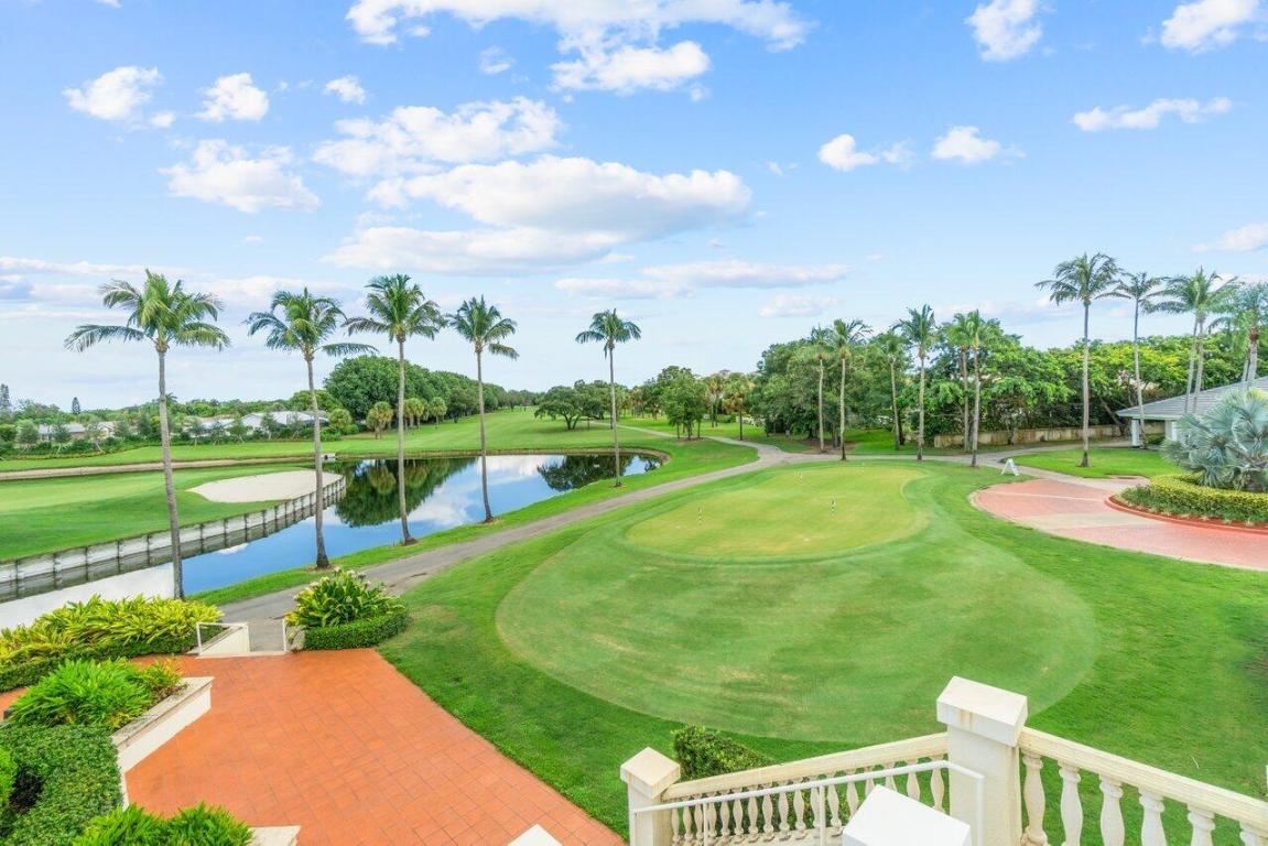 GREENS AT BOCA GOLF AND TENNIS CLUB - Residential
