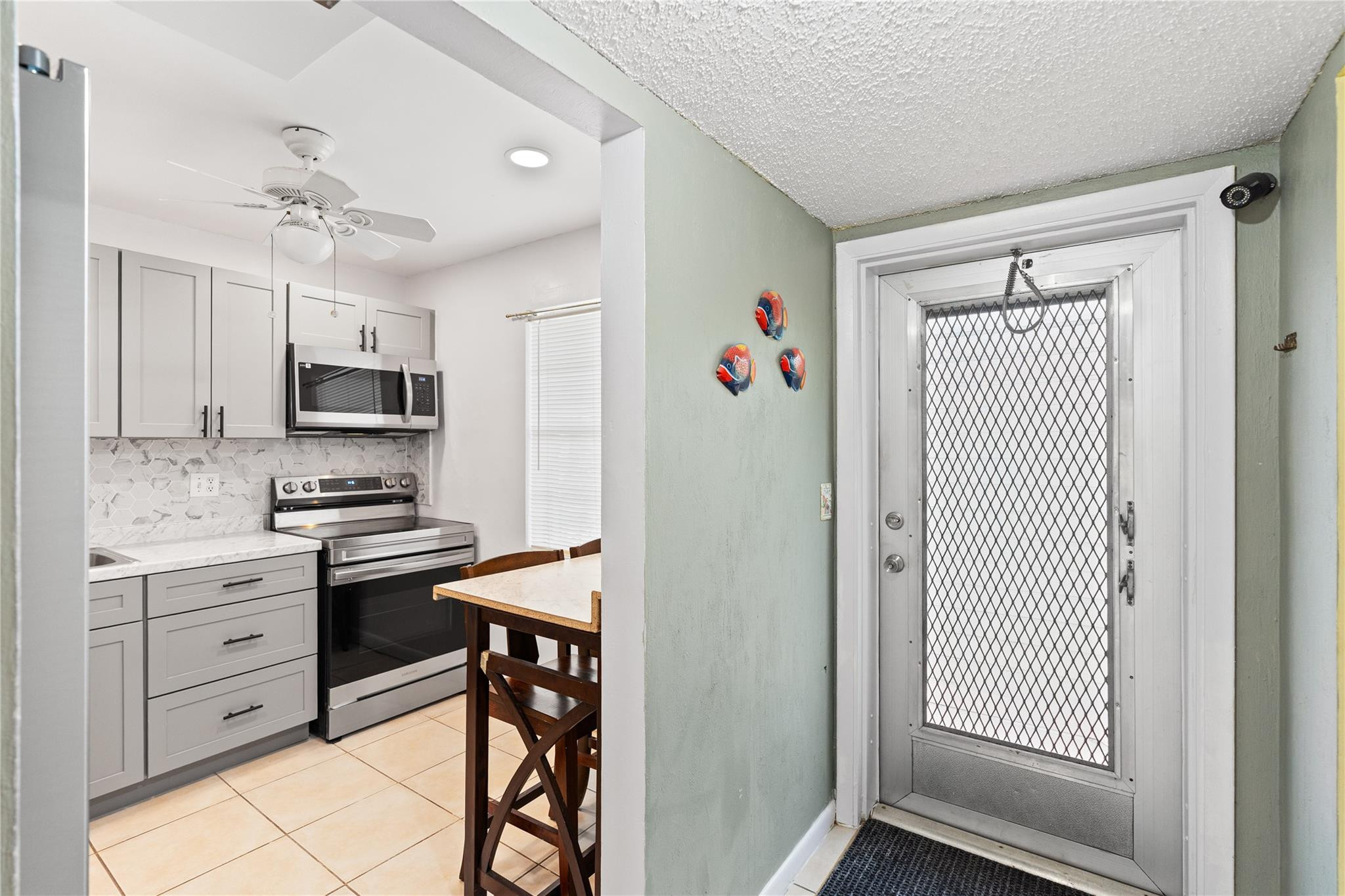 VILLAGES OF ORIOLE ABBEY - Residential