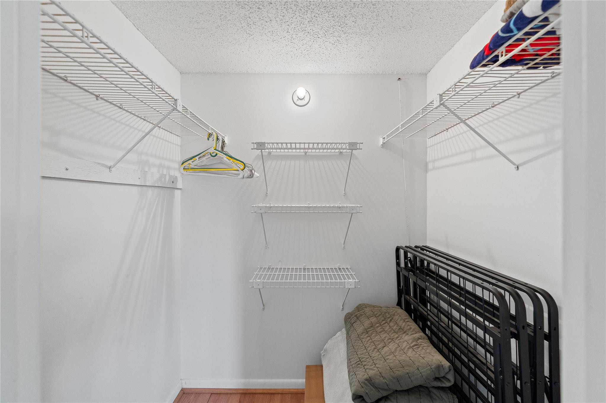 VILLAGES OF ORIOLE ABBEY - Residential