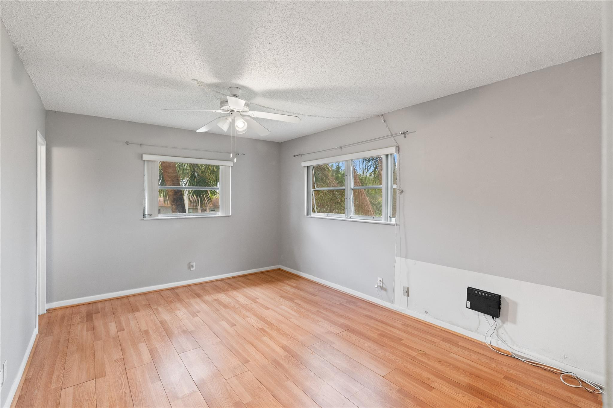 VILLAGES OF ORIOLE ABBEY - Residential