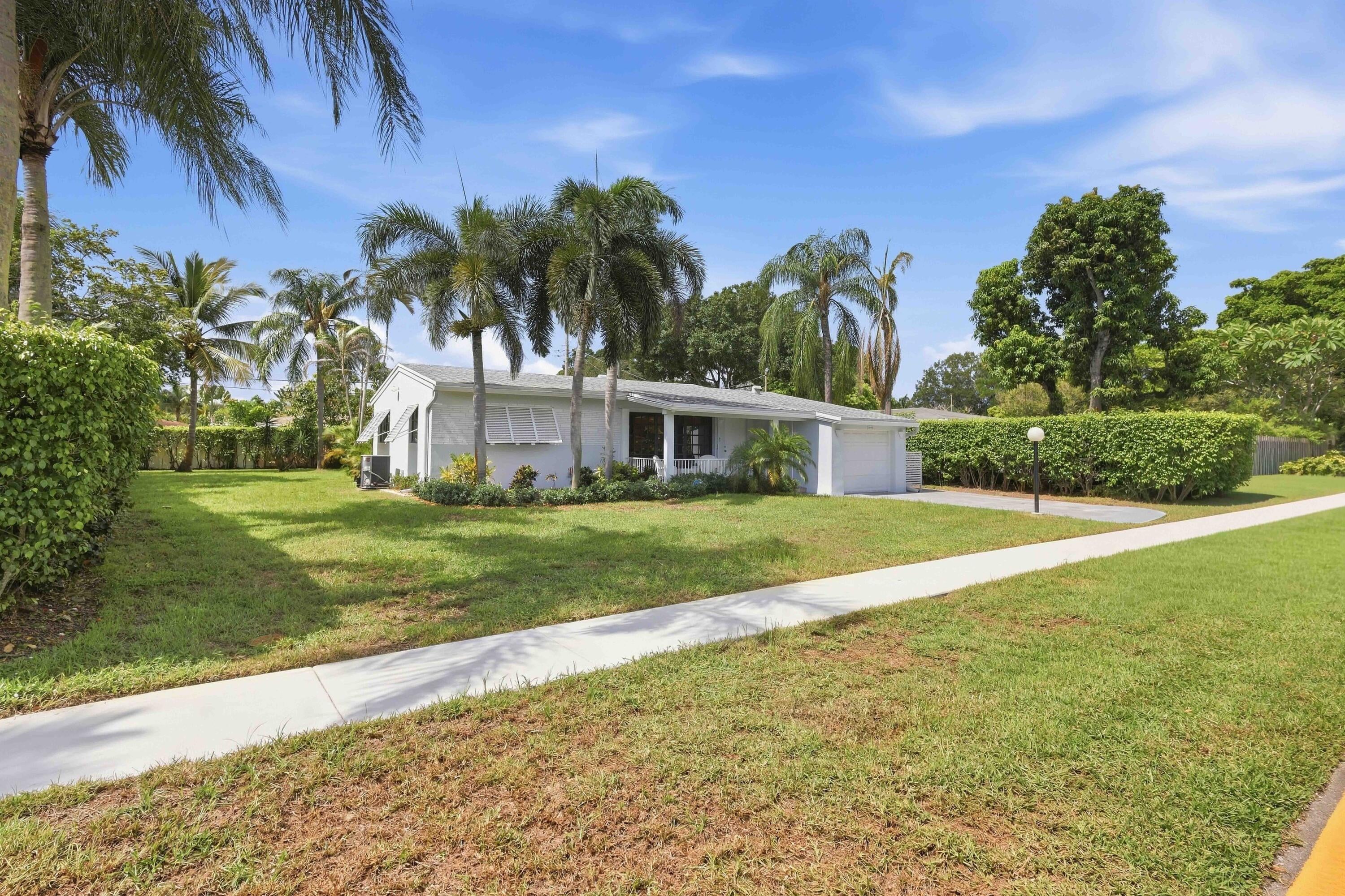 2460 SW 15TH Street