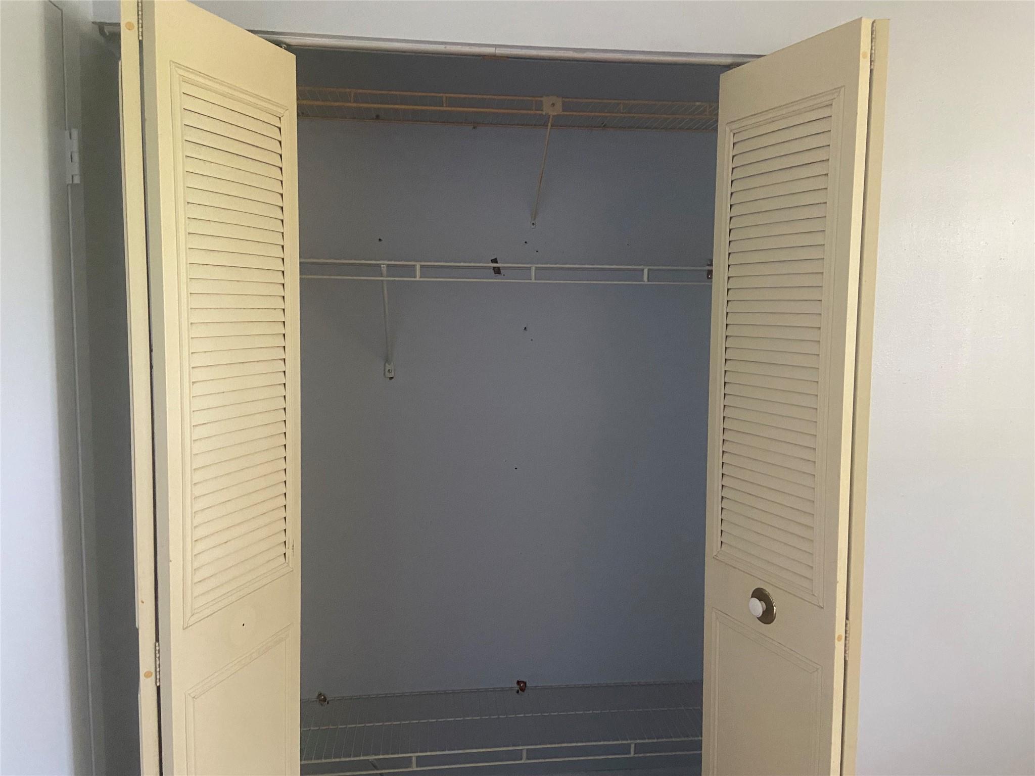 Text for appointment. This is a private room, shared kitchen.