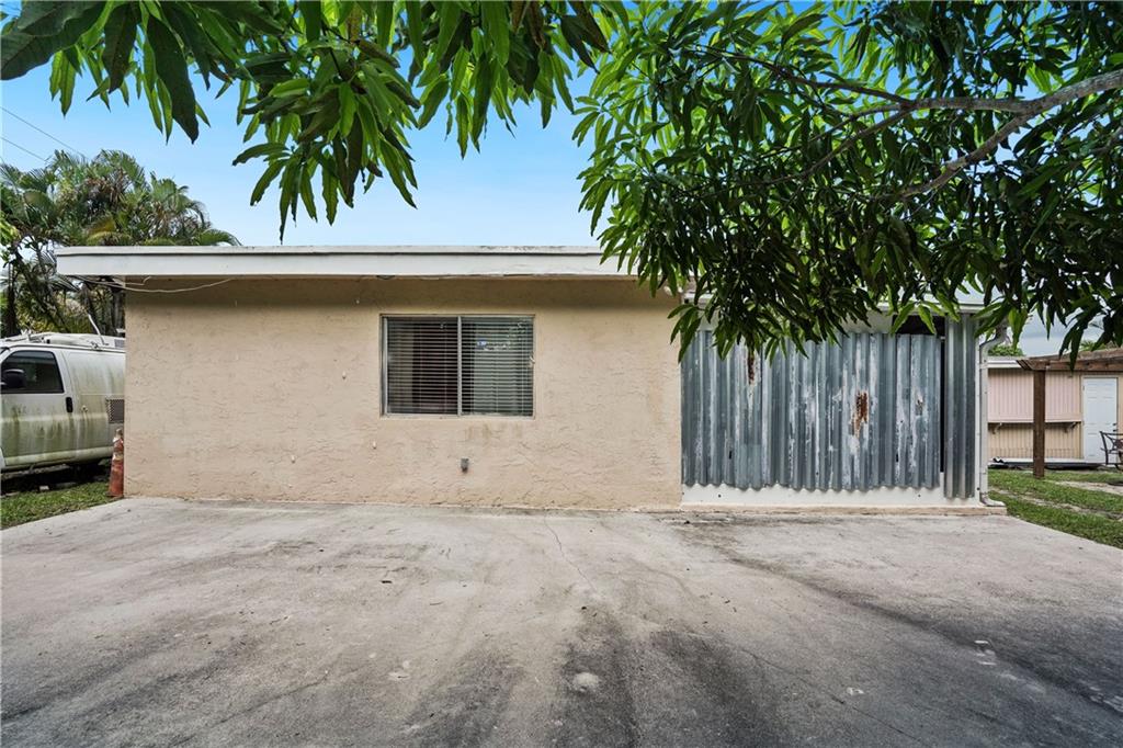 North Lauderdale Village - Residential