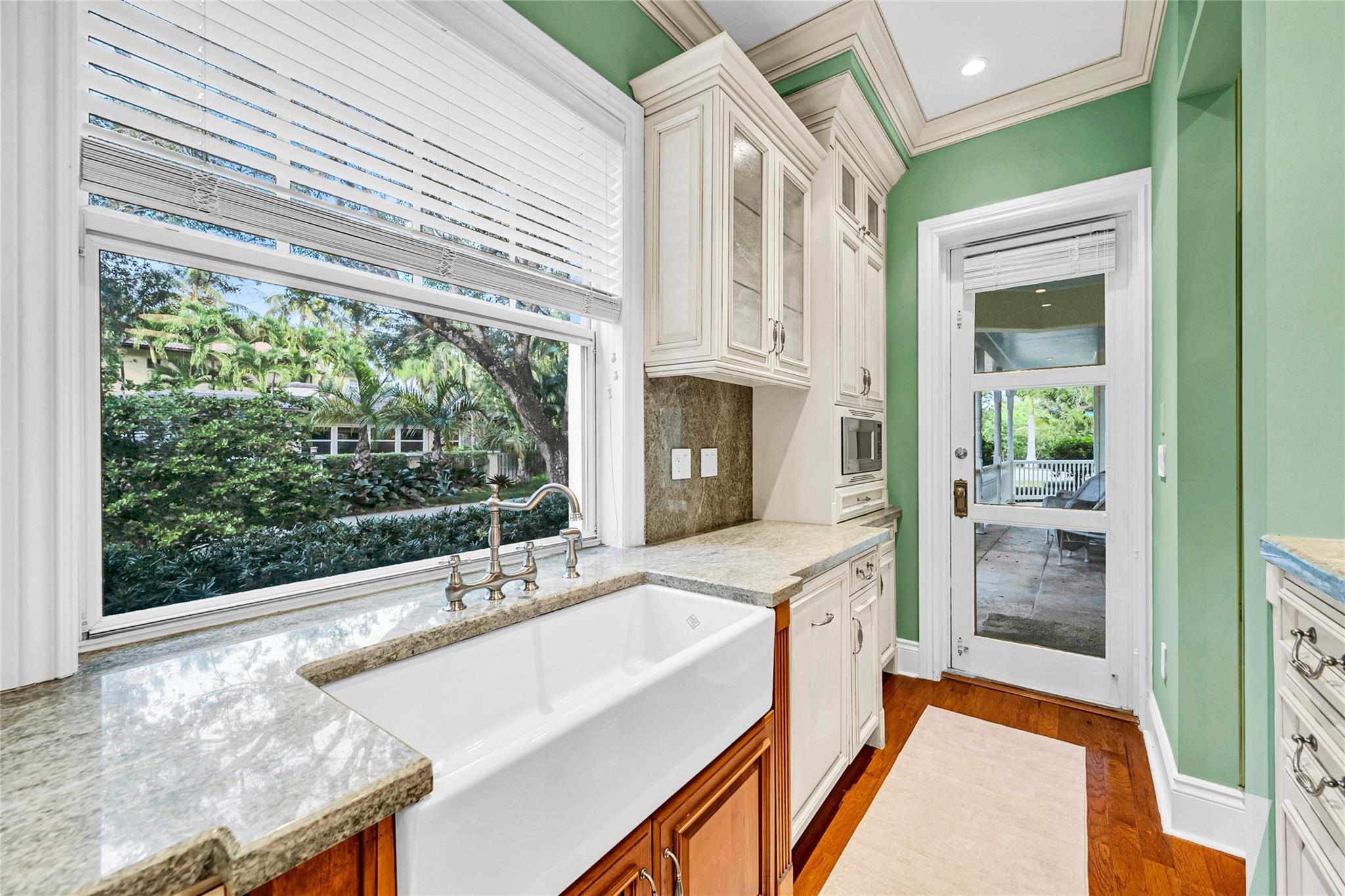 VICTORIA PARK CORR AMEN P - Residential