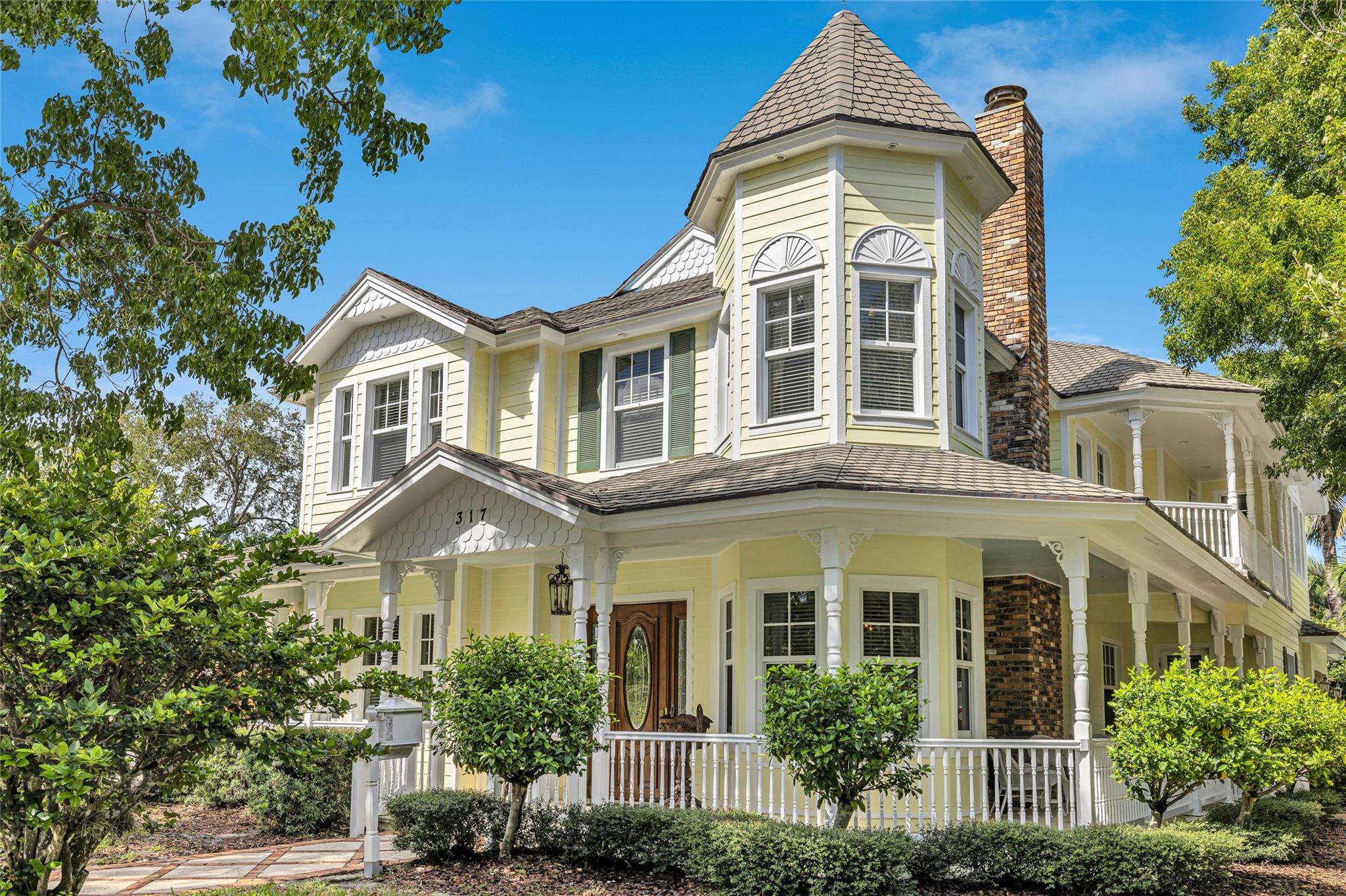 One of Victoria Park’s most beautiful and truly unique Victorian homes, perfectly situated facing the park on Victoria Park Road. Originally designed by Retro Interiors, the residence features distinctive designer details throughout. The kitchen offers an open layout with an eat-in area and is outfitted with two ovens, two dishwashers, dual Sub-Zero refrigerators, a Wolf gas cooktop, and abundant cabinetry& striking granite countertops.
The primary suite showcases a granite floor and a granite-enclosed shower, extensive built-in drawers and cabinetry. A spacious formal dining room provides an elegant setting for entertaining. First floor bedroom. The family room sits directly adjacent to the kitchen, creating a seamless flow for everyday living. Don't miss this "One of a Kind GEM"