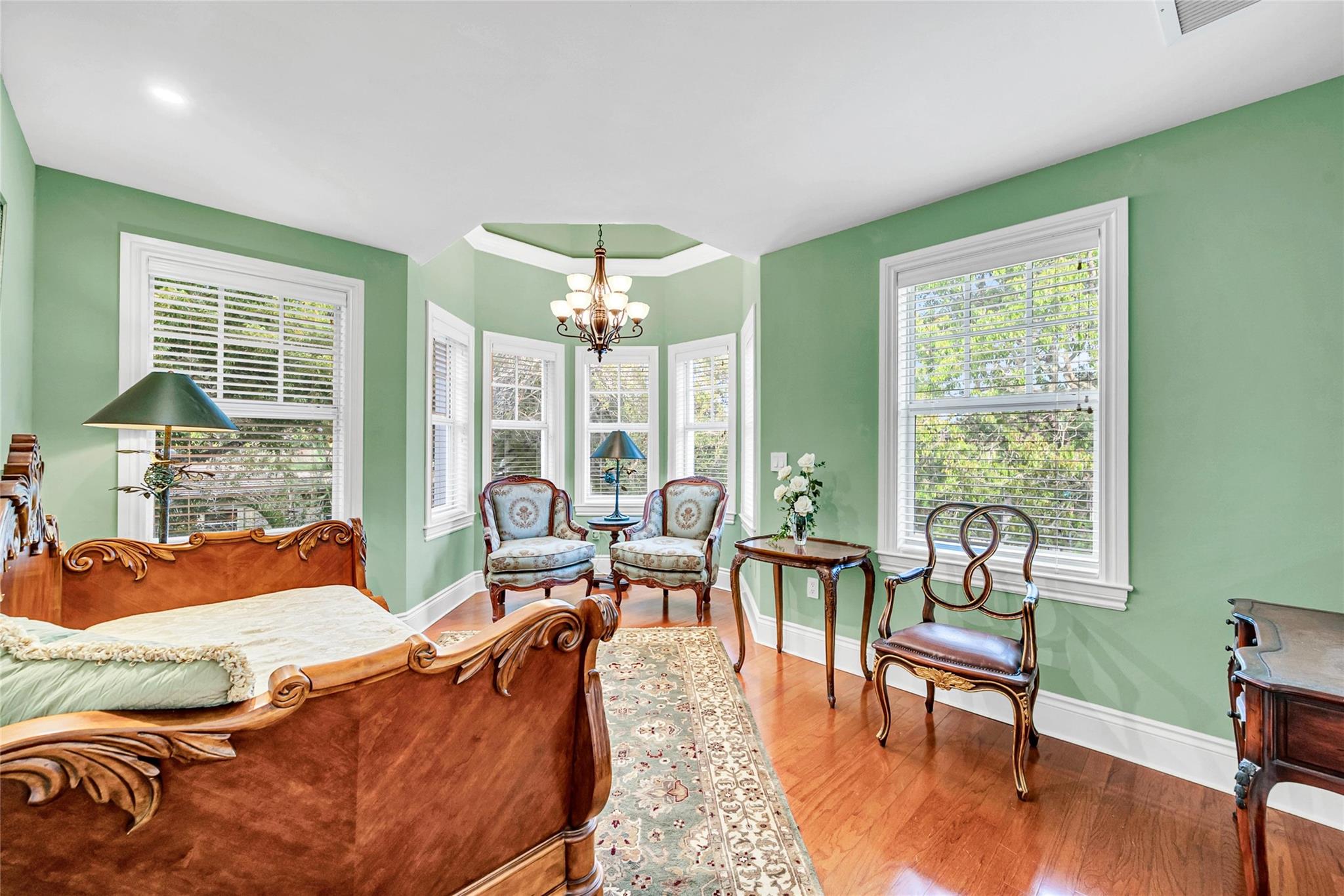 VICTORIA PARK CORR AMEN P - Residential