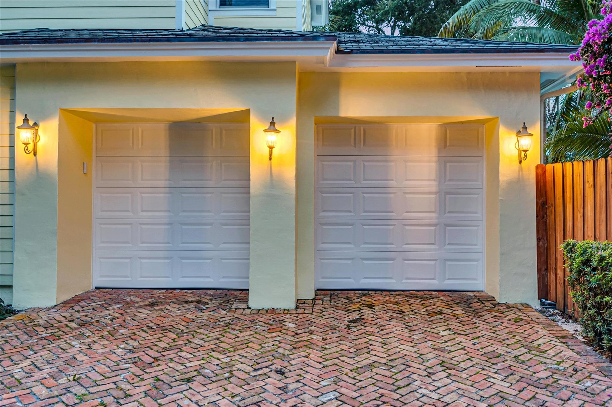 VICTORIA PARK CORR AMEN P - Residential