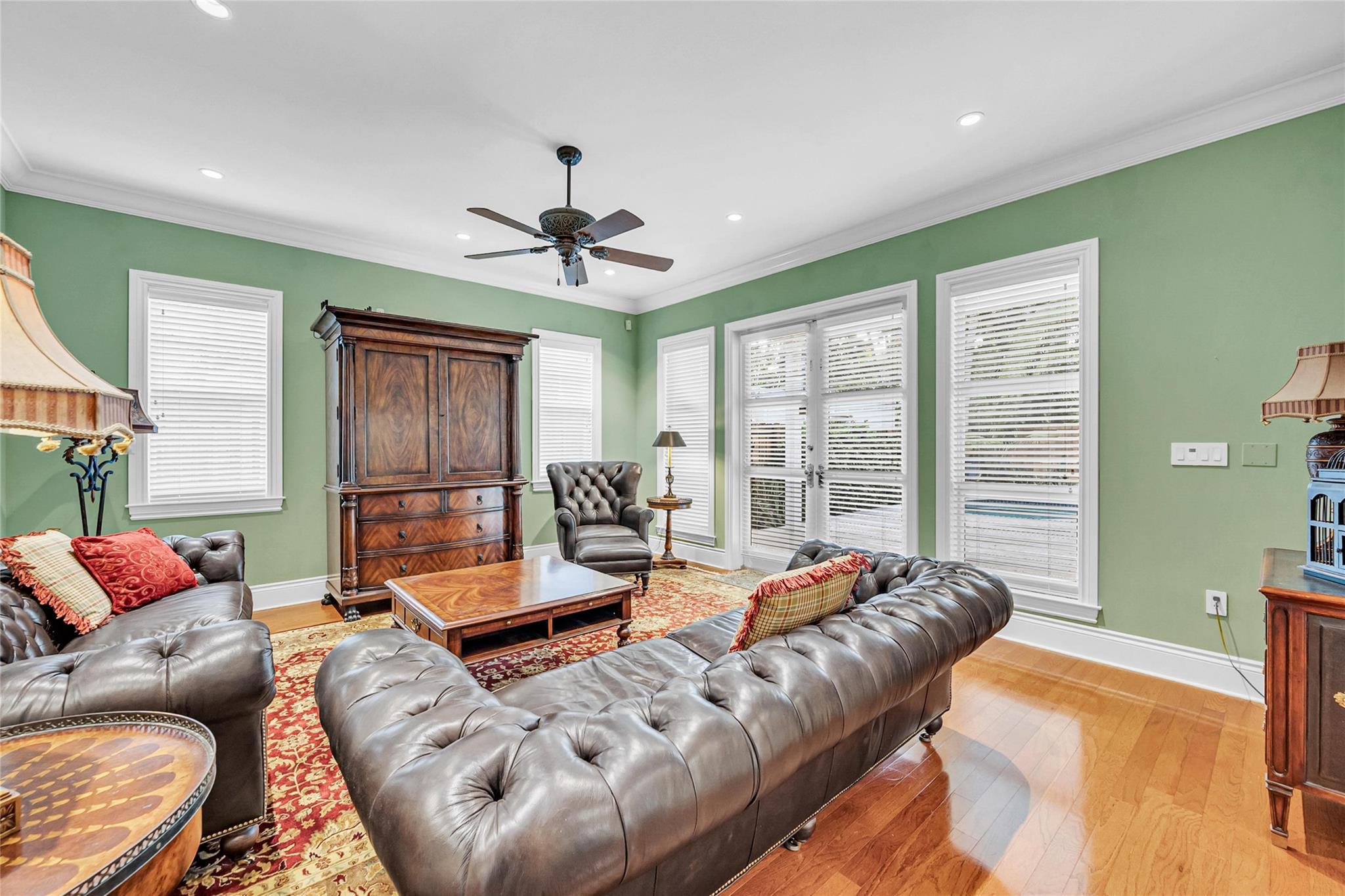 VICTORIA PARK CORR AMEN P - Residential