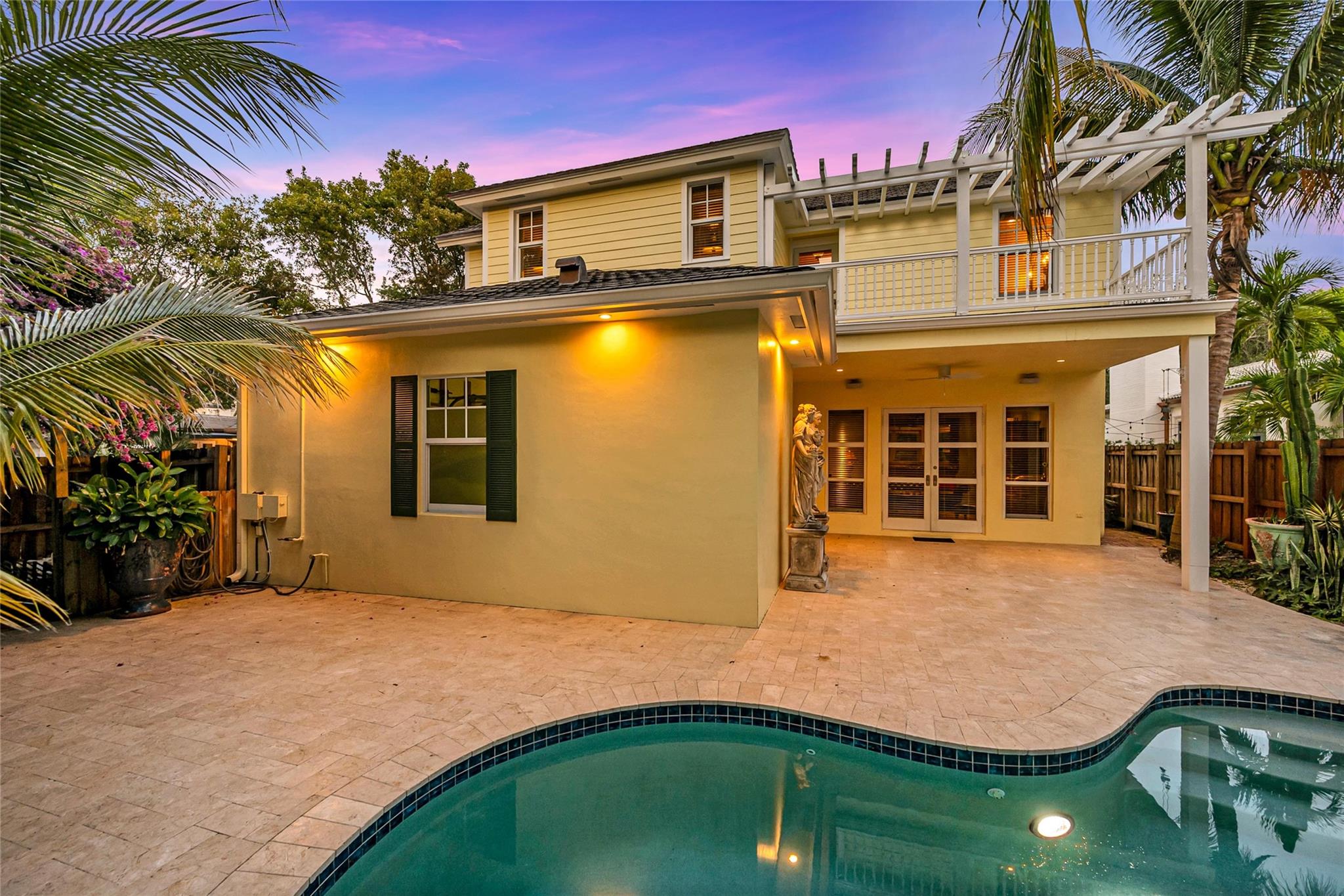 VICTORIA PARK CORR AMEN P - Residential