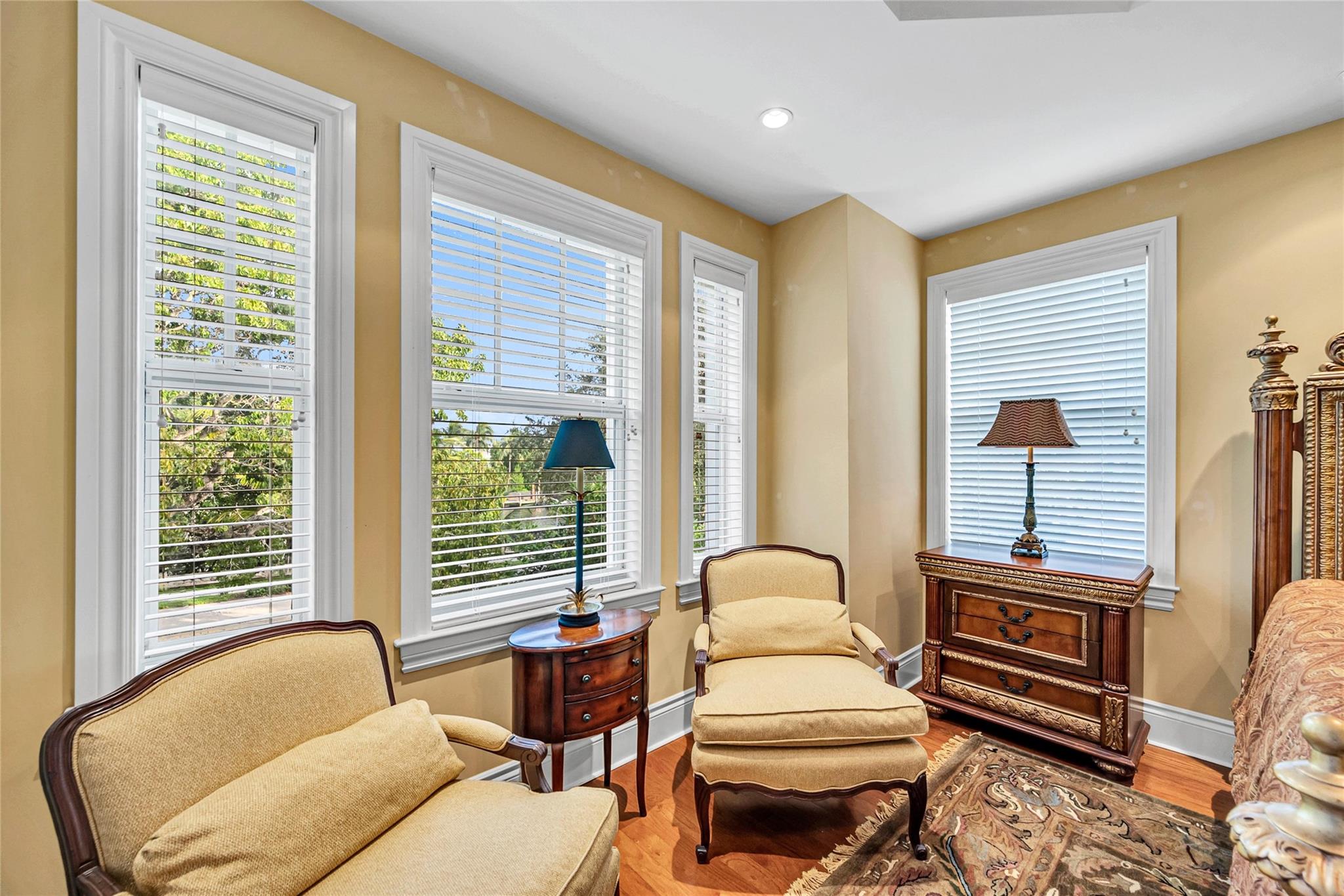 VICTORIA PARK CORR AMEN P - Residential