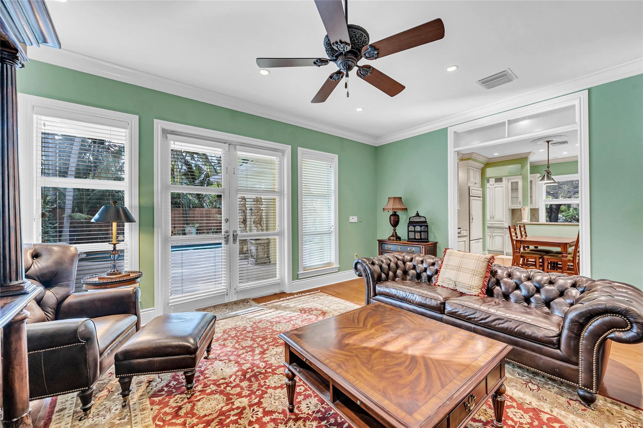 VICTORIA PARK CORR AMEN P - Residential