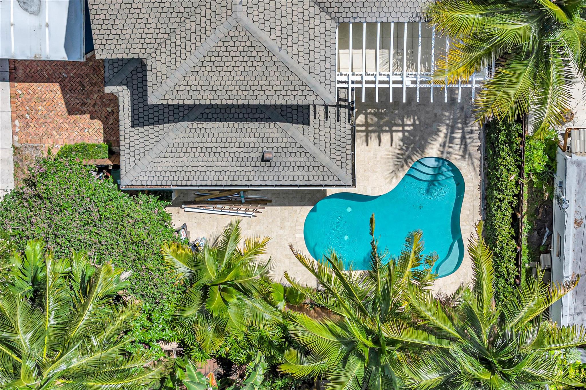 VICTORIA PARK CORR AMEN P - Residential