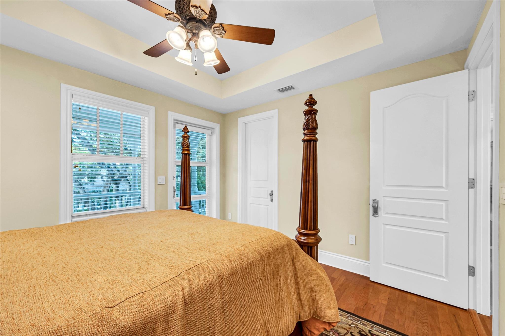 VICTORIA PARK CORR AMEN P - Residential