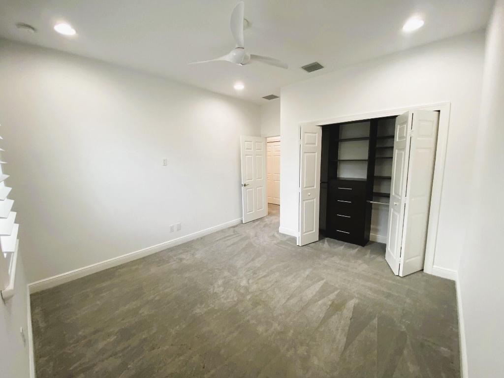 PALOMA - Residential Lease